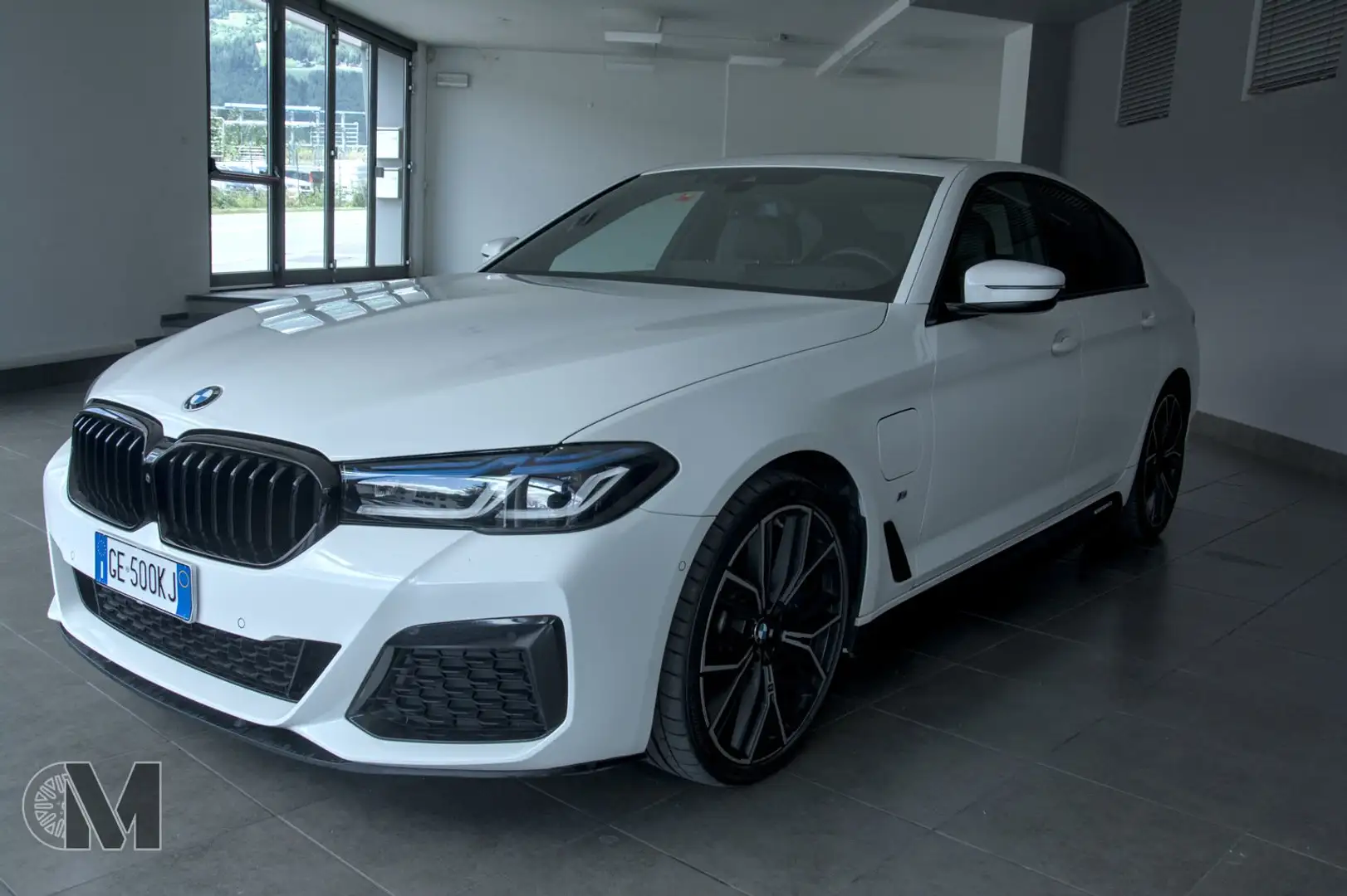 BMW 545 545e xDrive Aut. Blanc - 1