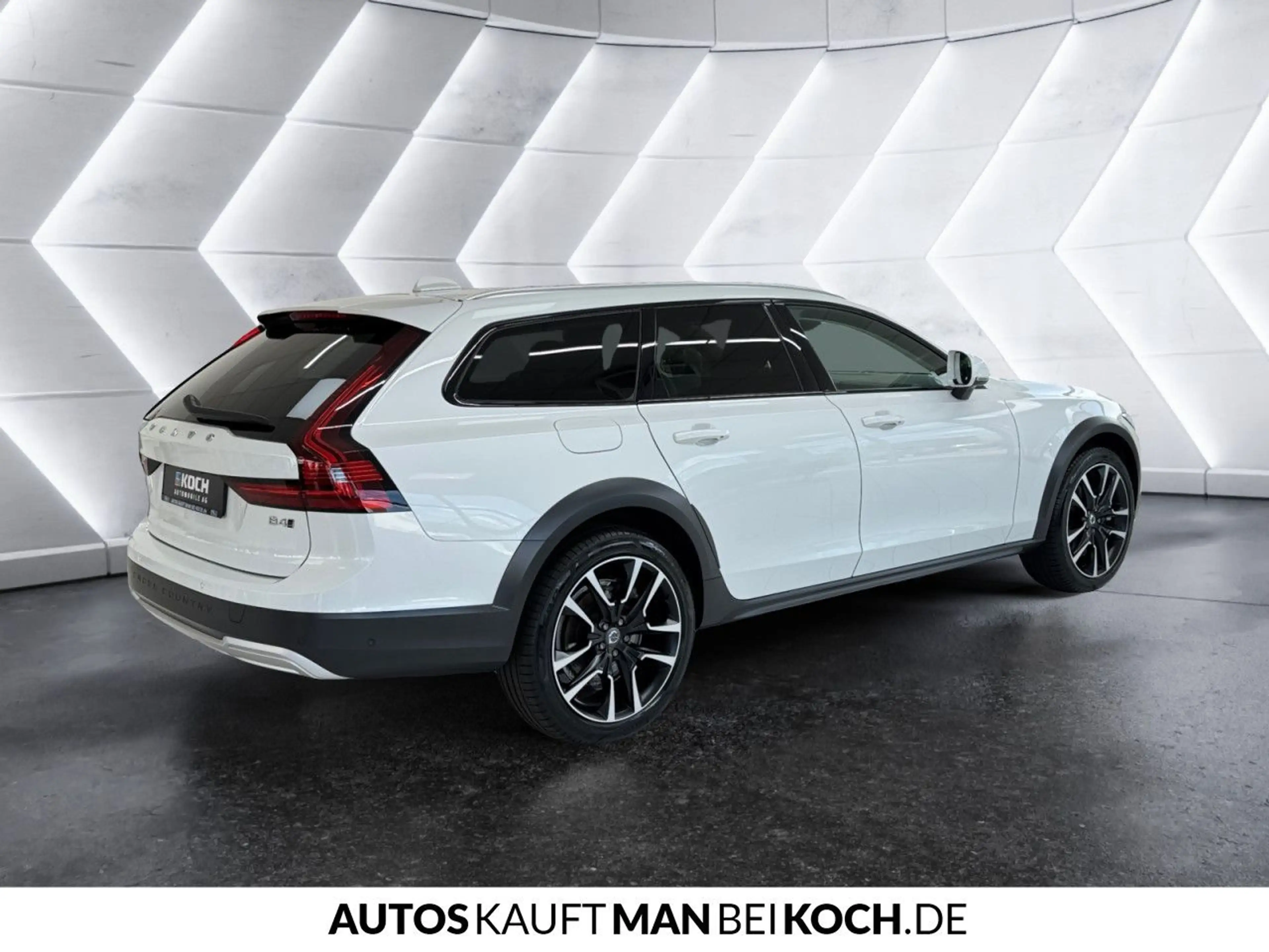 Volvo V90 Cross Country V90 CC B4 AWD Plus BLIS PANO 360° H/K StandHzg — photo 5