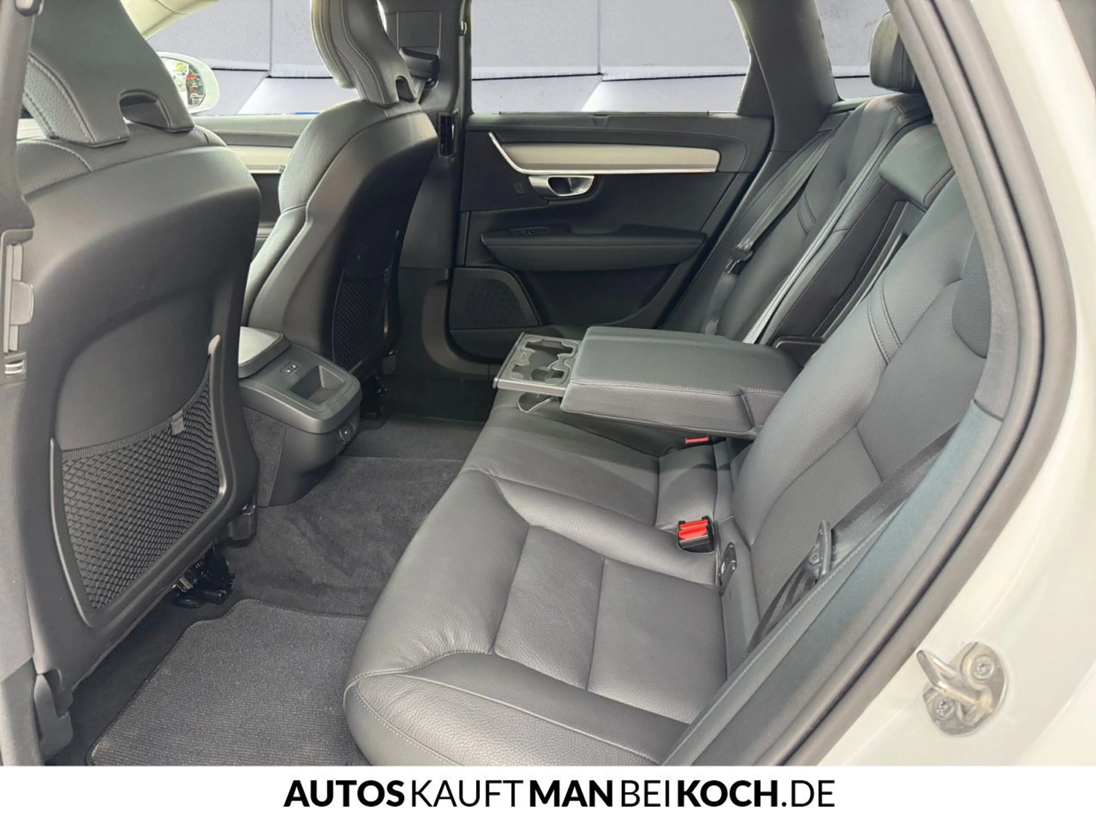 Volvo V90 Cross Country V90 CC B4 AWD Plus BLIS PANO 360° H/K StandHzg — photo 8