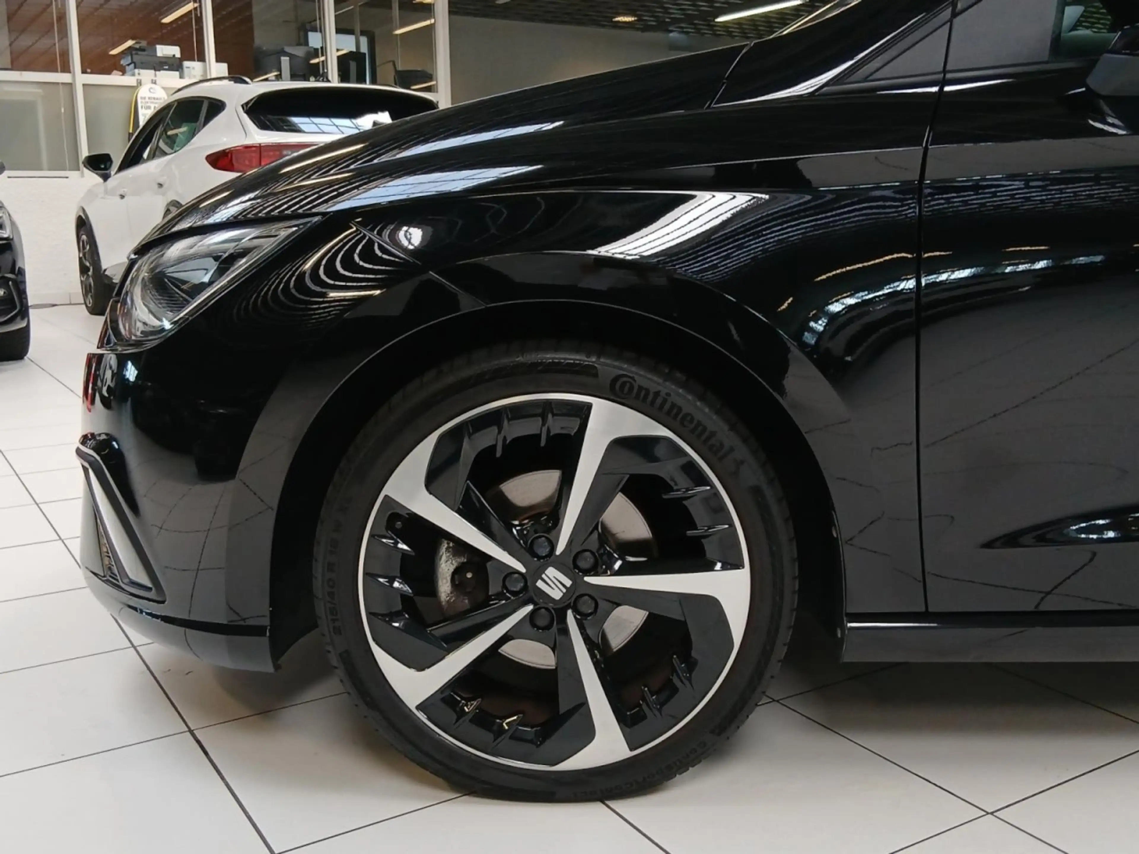 SEAT Ibiza FR/PANO/SHZ Klima Navi Einparkhilfe Panoramadach — photo 4