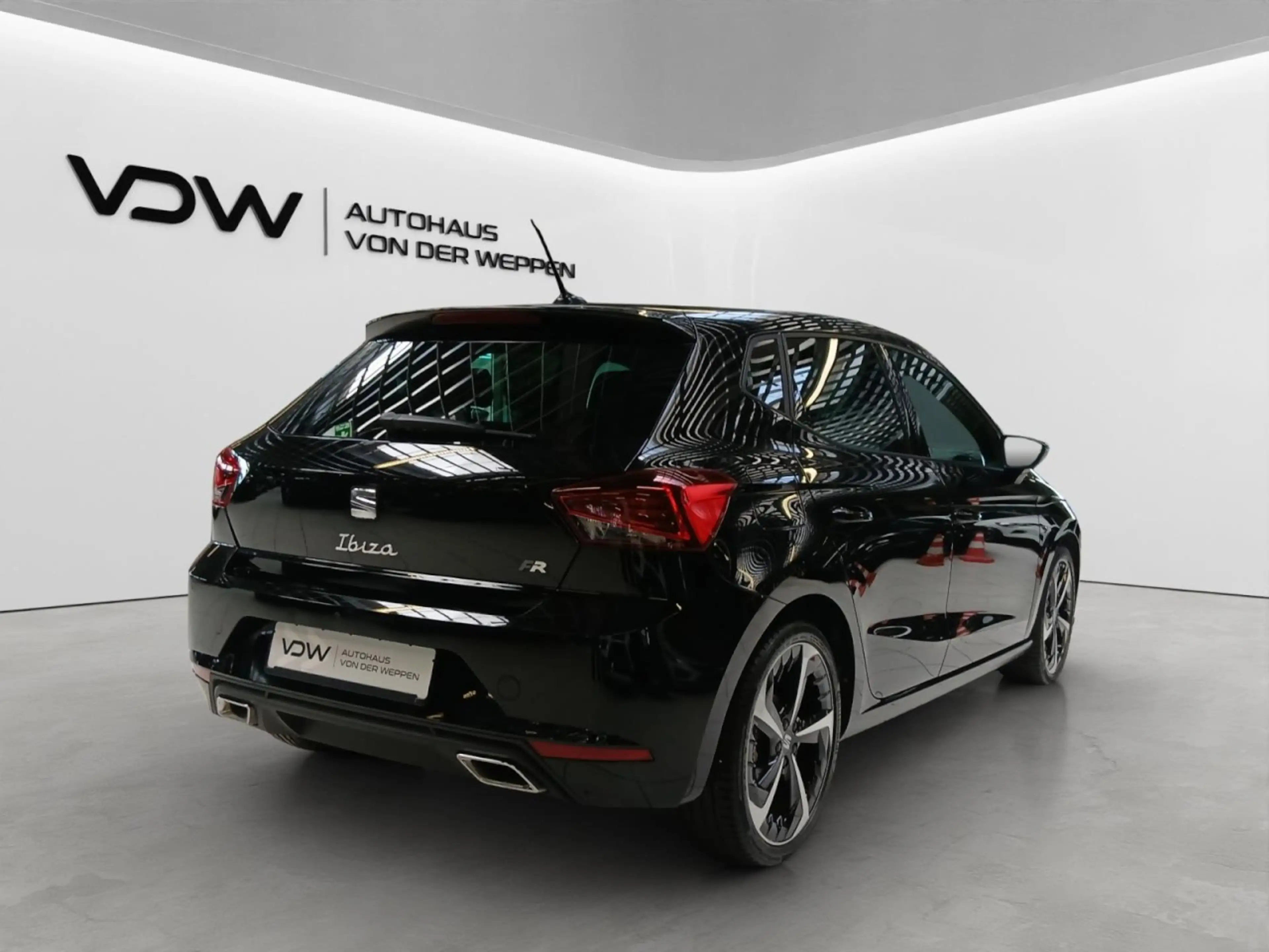 SEAT Ibiza FR/PANO/SHZ Klima Navi Einparkhilfe Panoramadach — photo 8