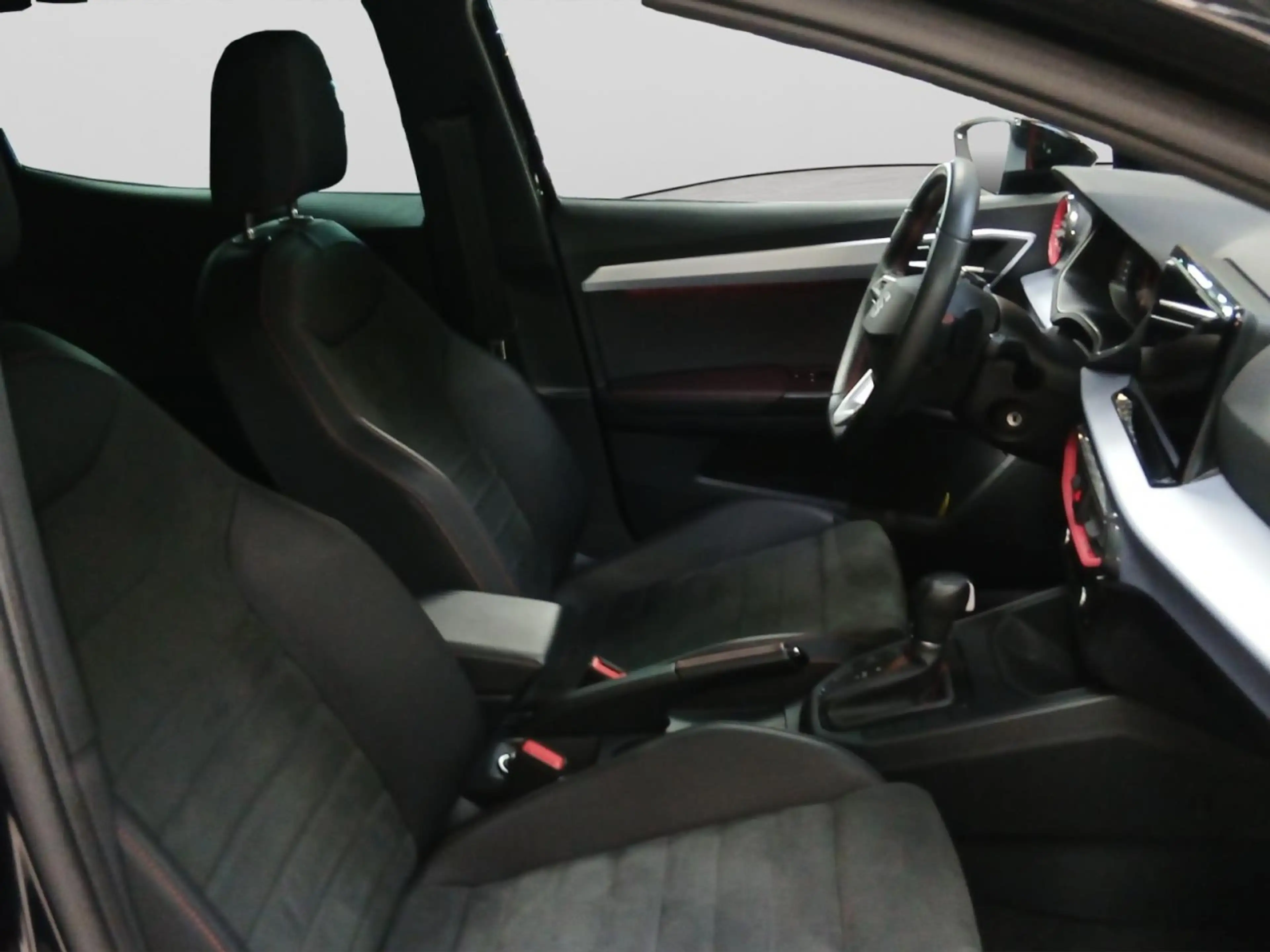 SEAT Ibiza FR/PANO/SHZ Klima Navi Einparkhilfe Panoramadach — photo 15