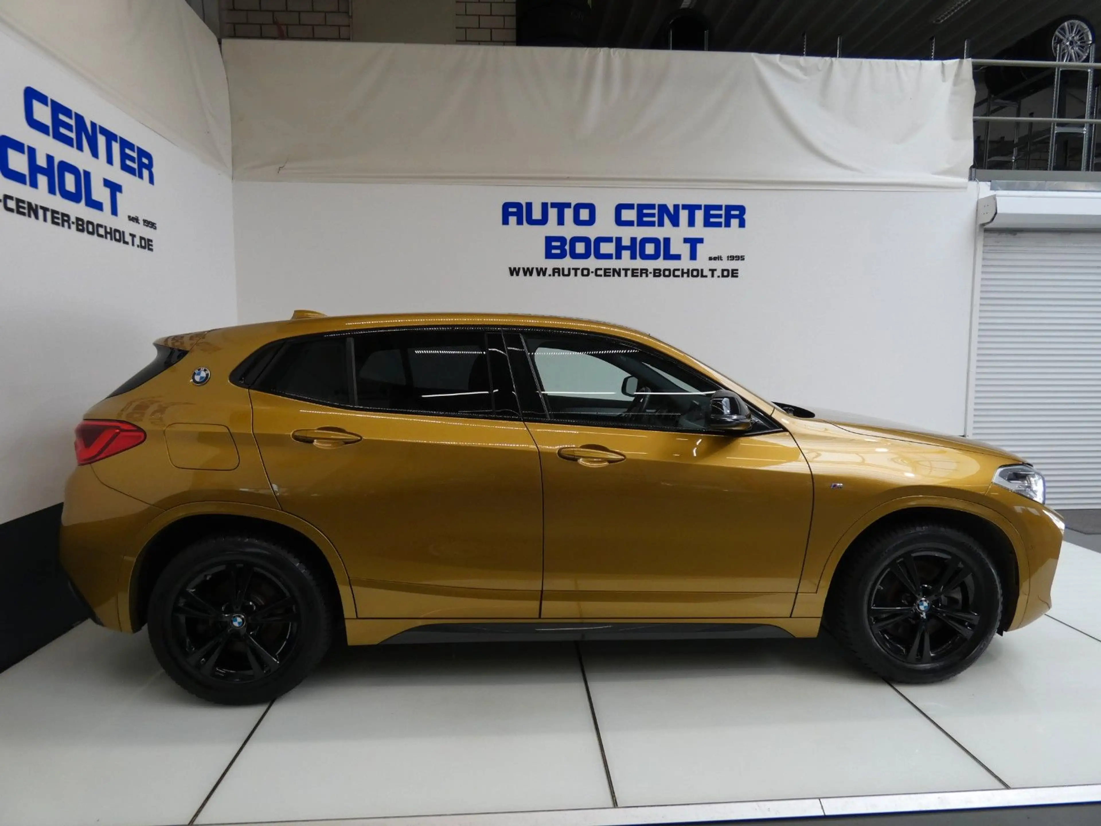 BMW X2 sDrive 20 d M Sport Paket*NaviProf*HUD*HiFi — photo 6