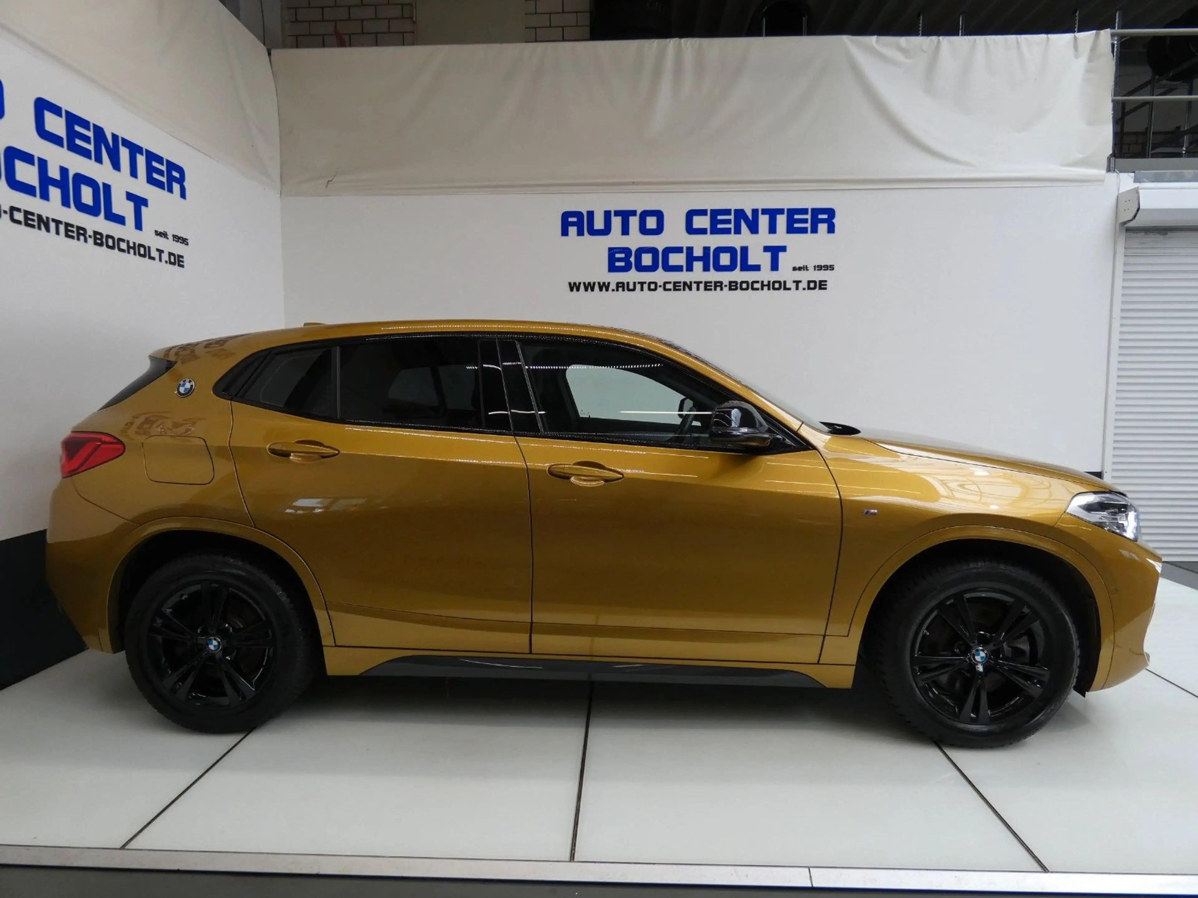BMW X2 sDrive 20 d M Sport Paket*NaviProf*HUD*HiFi — photo 5