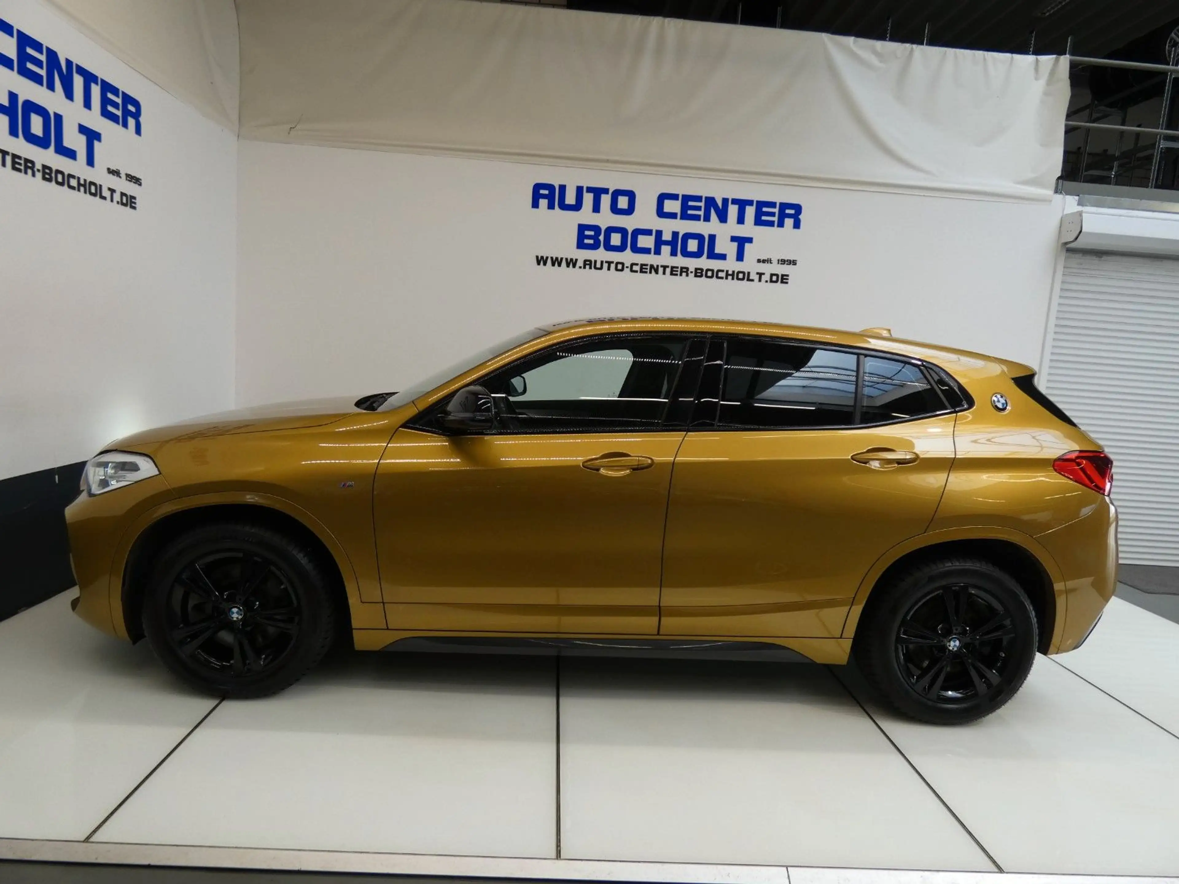 BMW X2 sDrive 20 d M Sport Paket*NaviProf*HUD*HiFi — photo 13