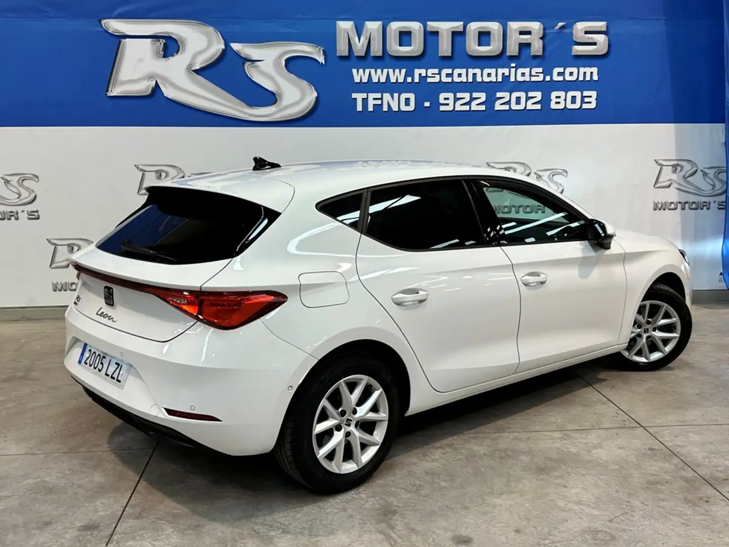 SEAT Leon 1.0 TSI S&S Style XS 110 Weiß - 2