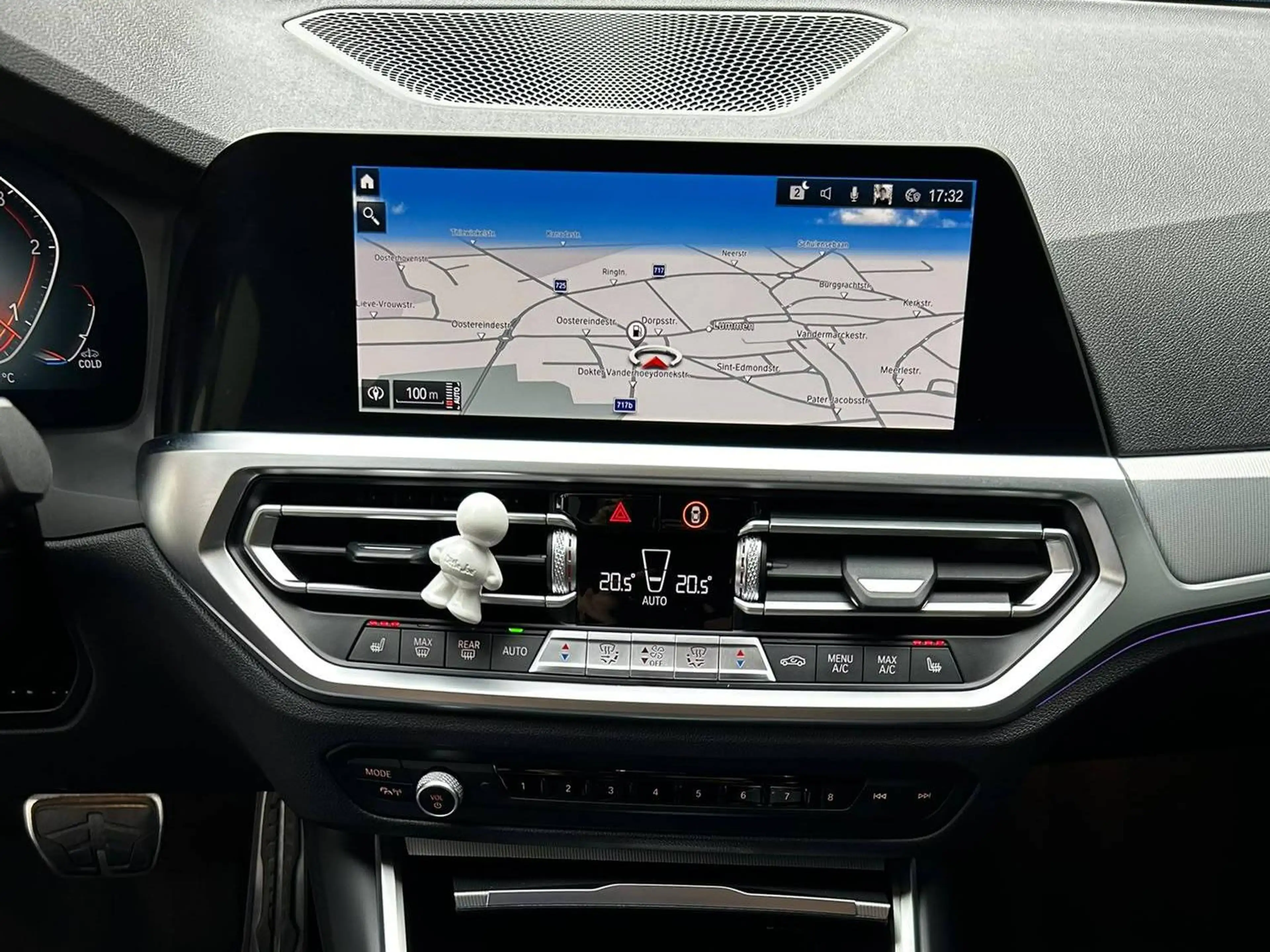 BMW 318 d Mhev M-Pack Harman kardon* Digi Cockpit* 1J Garantie — photo 12
