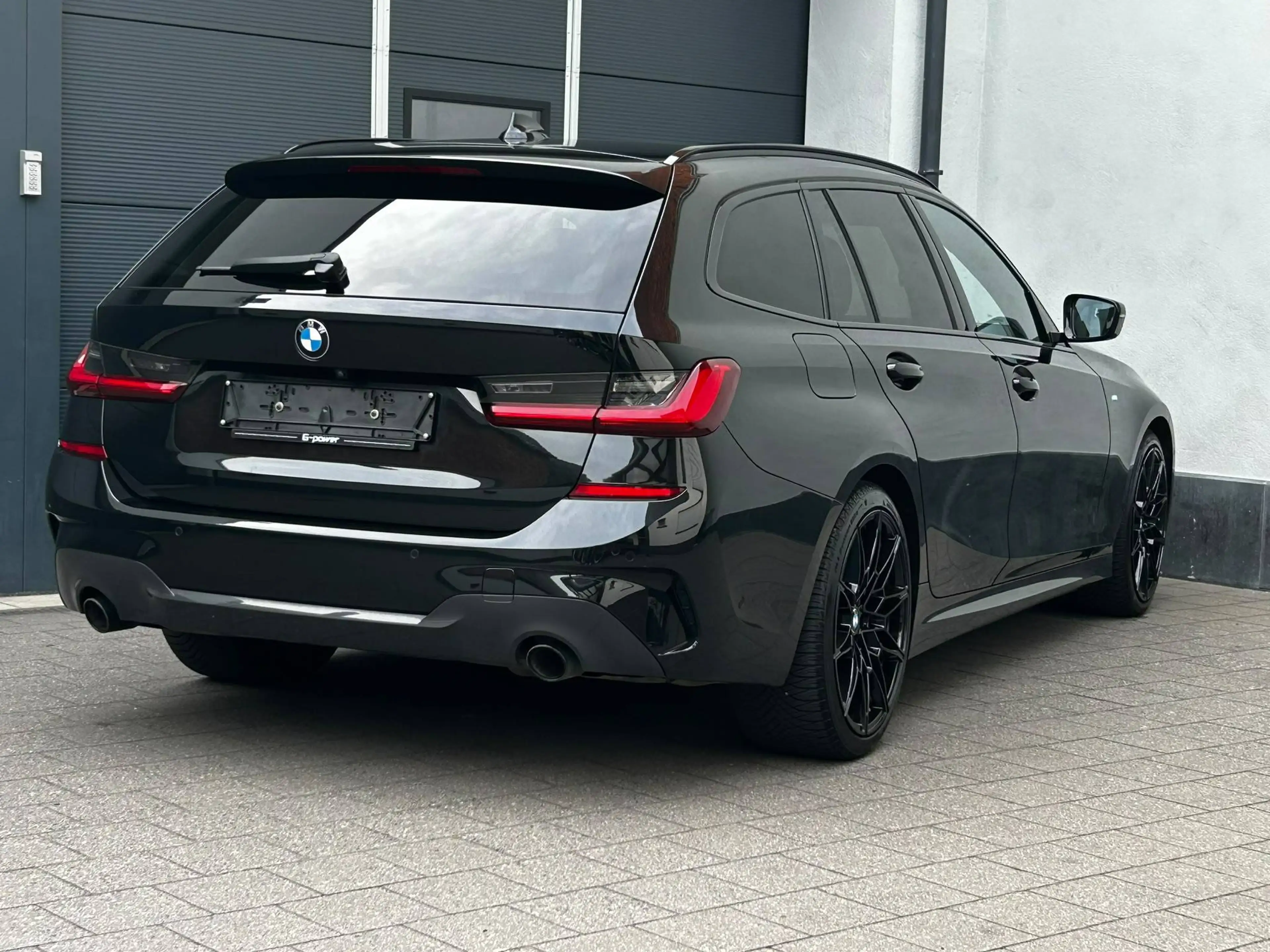BMW 318 d Mhev M-Pack Harman kardon* Digi Cockpit* 1J Garantie — photo 9
