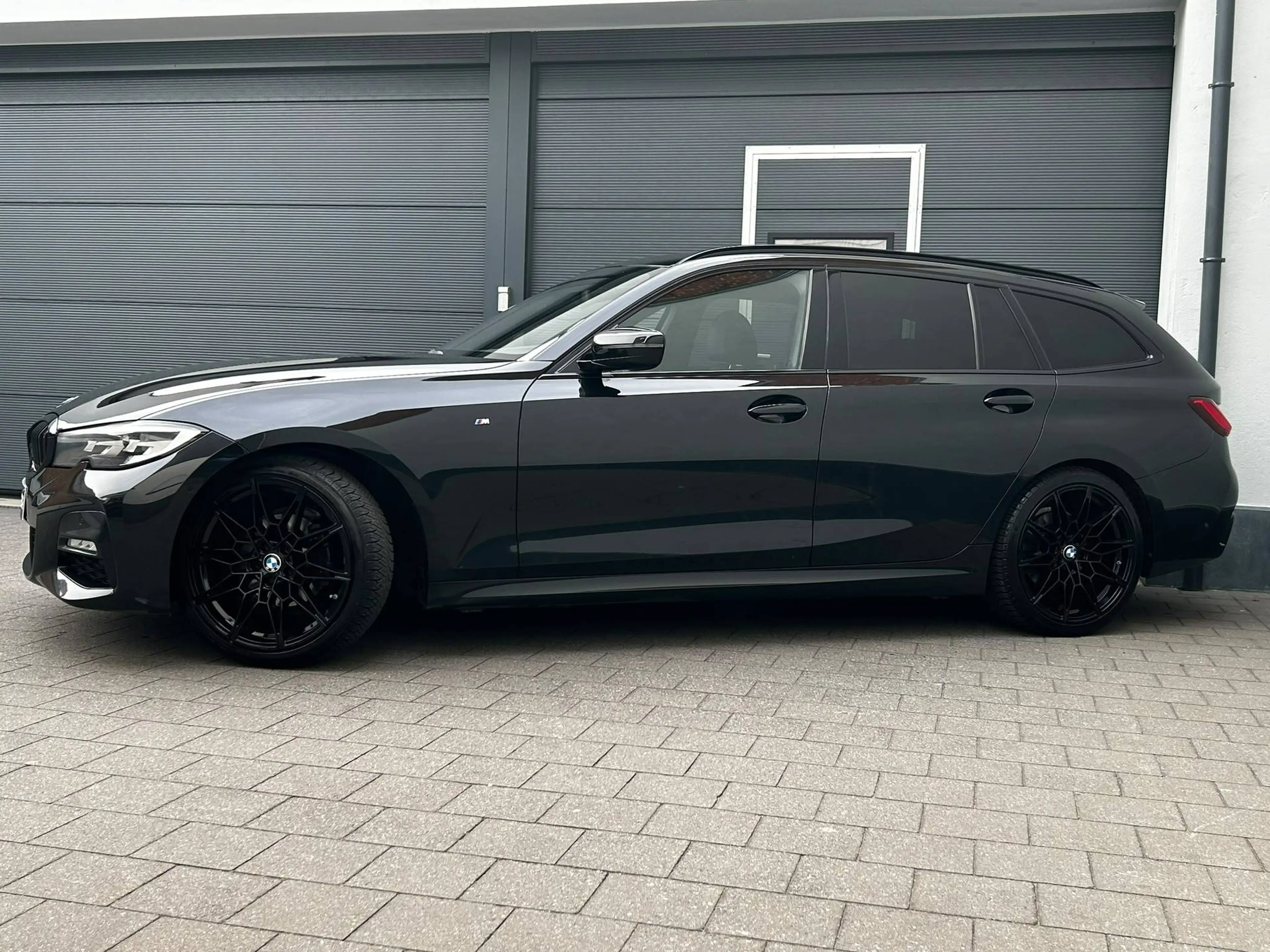 BMW 318 d Mhev M-Pack Harman kardon* Digi Cockpit* 1J Garantie — photo 14