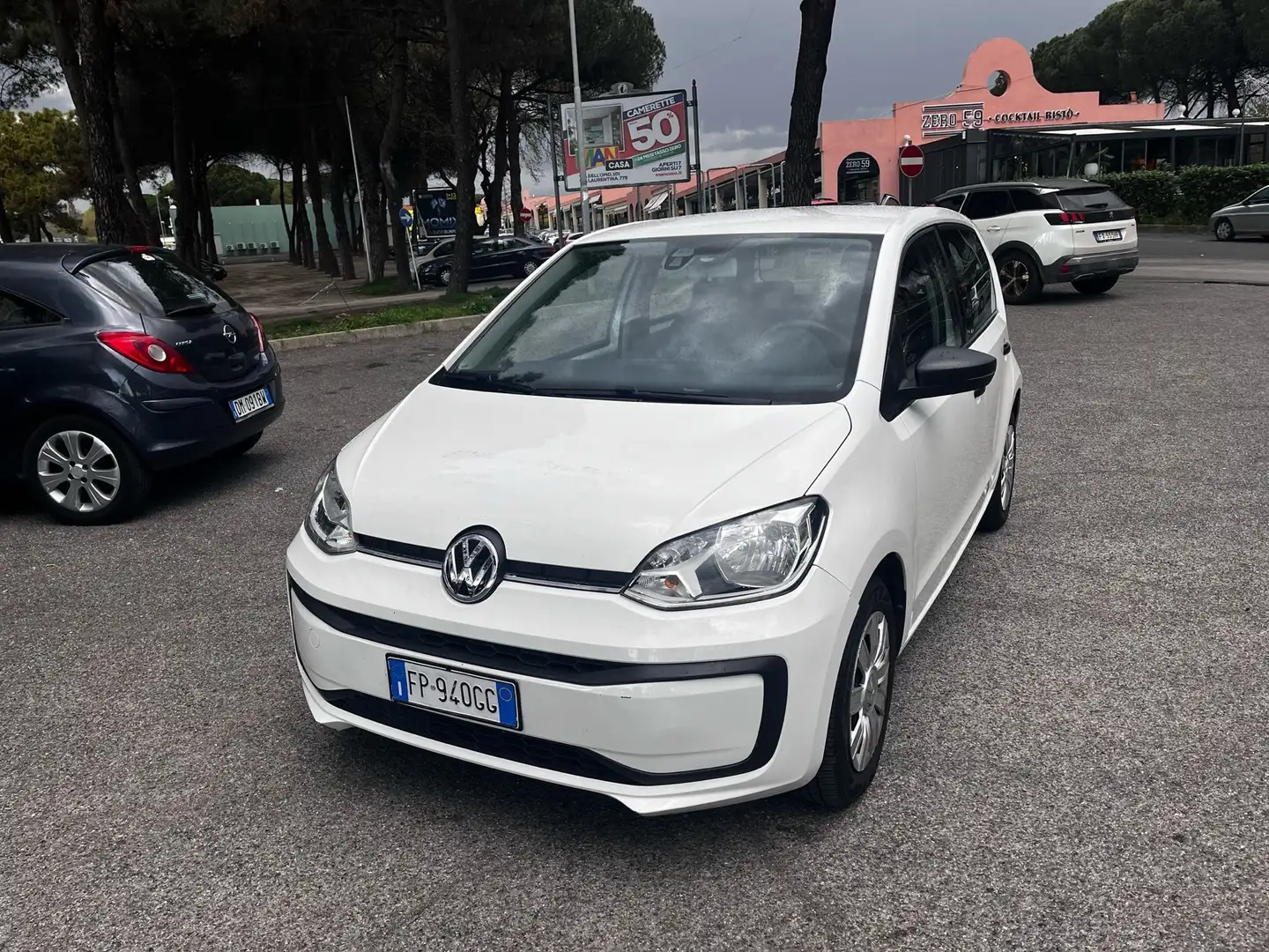 Volkswagen up! 5p 1.0 con clima - 1