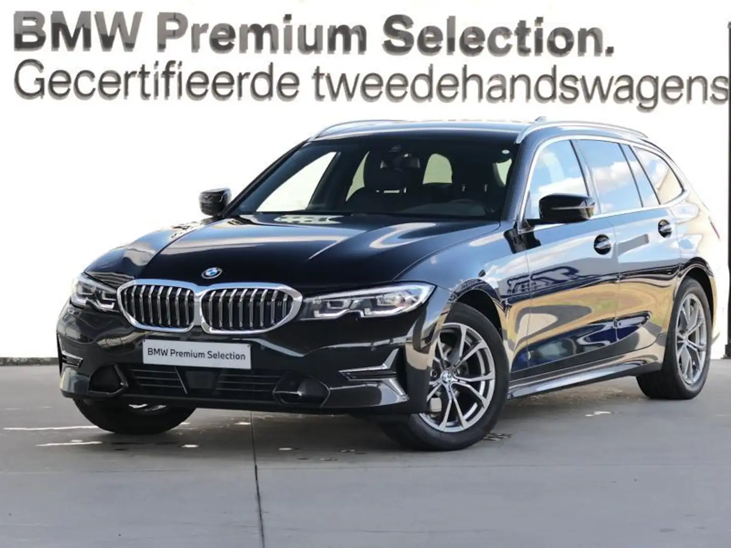 BMW 320 320dA Touring Luxury Zwart - 1