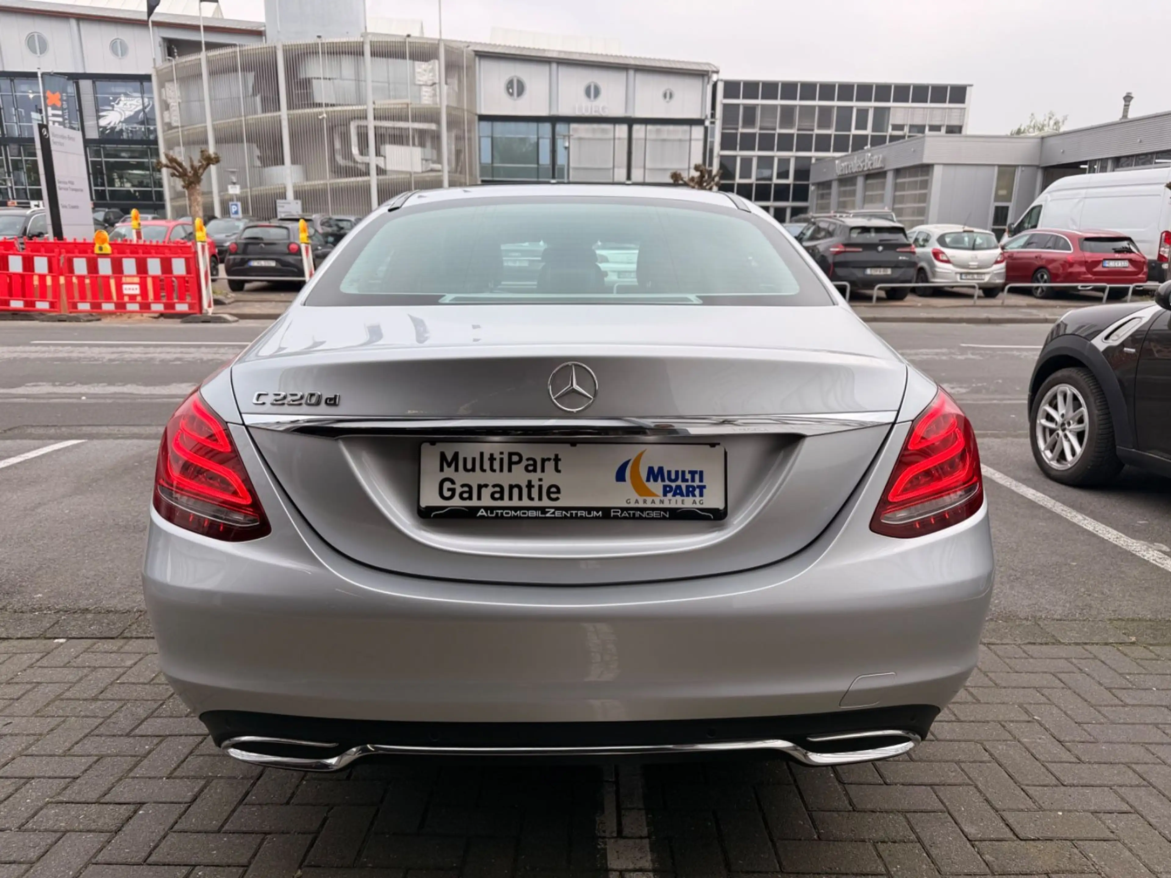 Mercedes-Benz C 220 d Avantg. 9G-Tronic 2.HD*COMAND*LED*S-DACH — photo 5