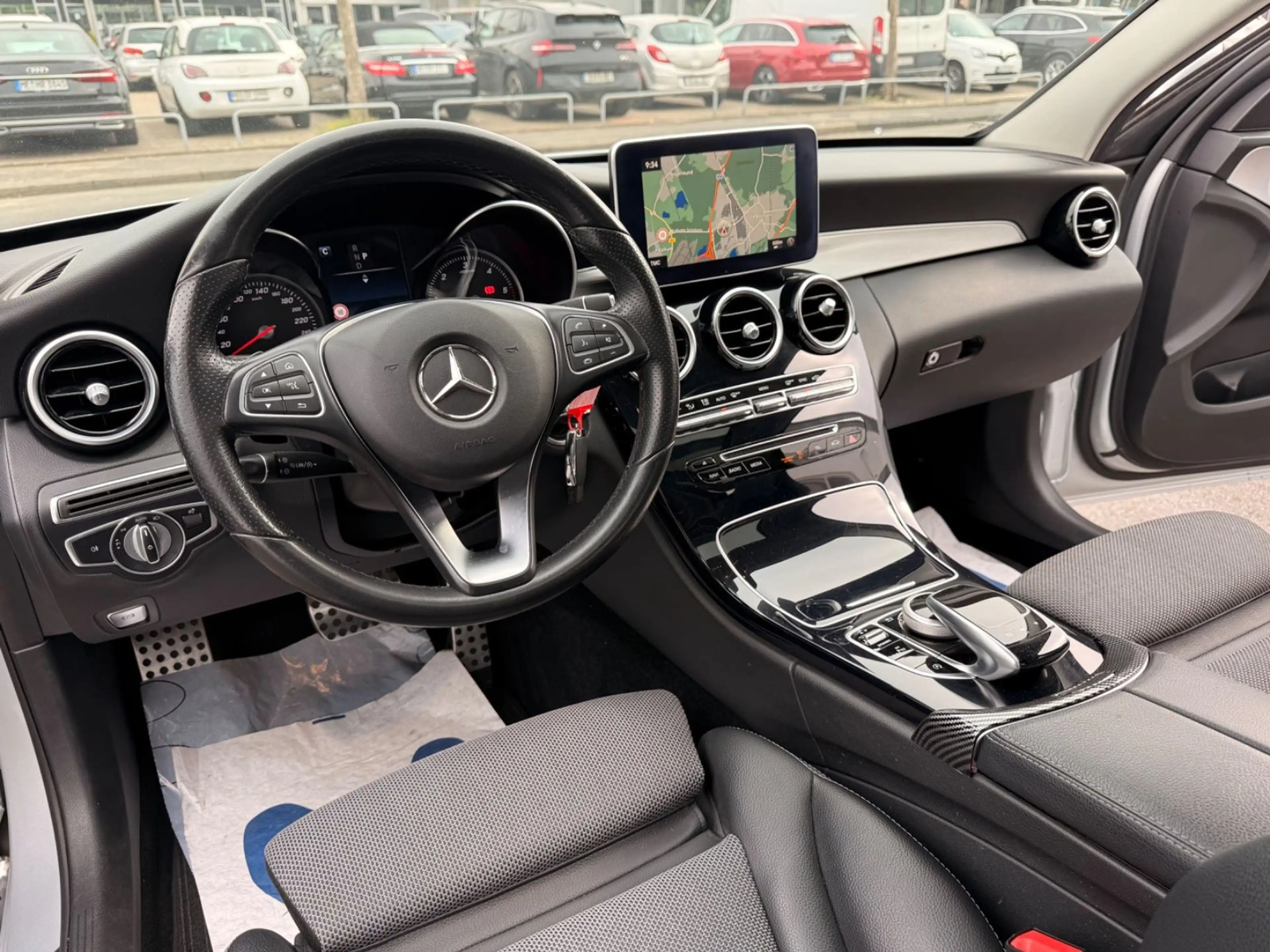 Mercedes-Benz C 220 d Avantg. 9G-Tronic 2.HD*COMAND*LED*S-DACH — photo 12