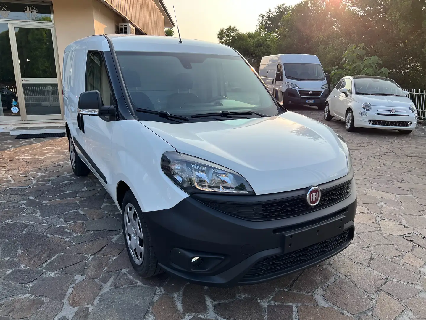 Fiat Doblo Cargo 1.6 MJT 101 CV NAVI / TELECAMERA Bianco - 1