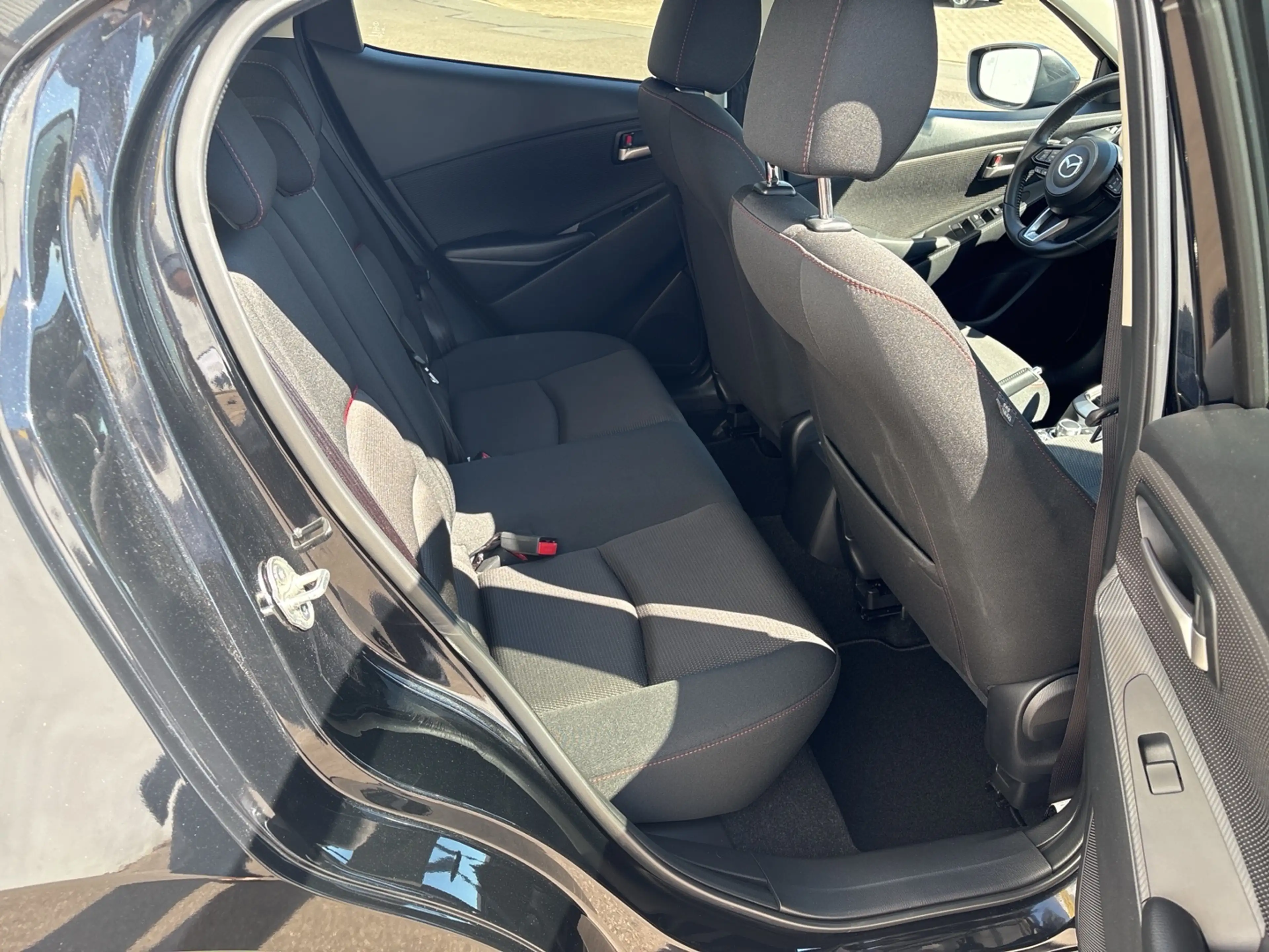 Mazda 2 SKY-G 90 PS "Homura" |Touring Paket| Navigation|Vo — photo 14