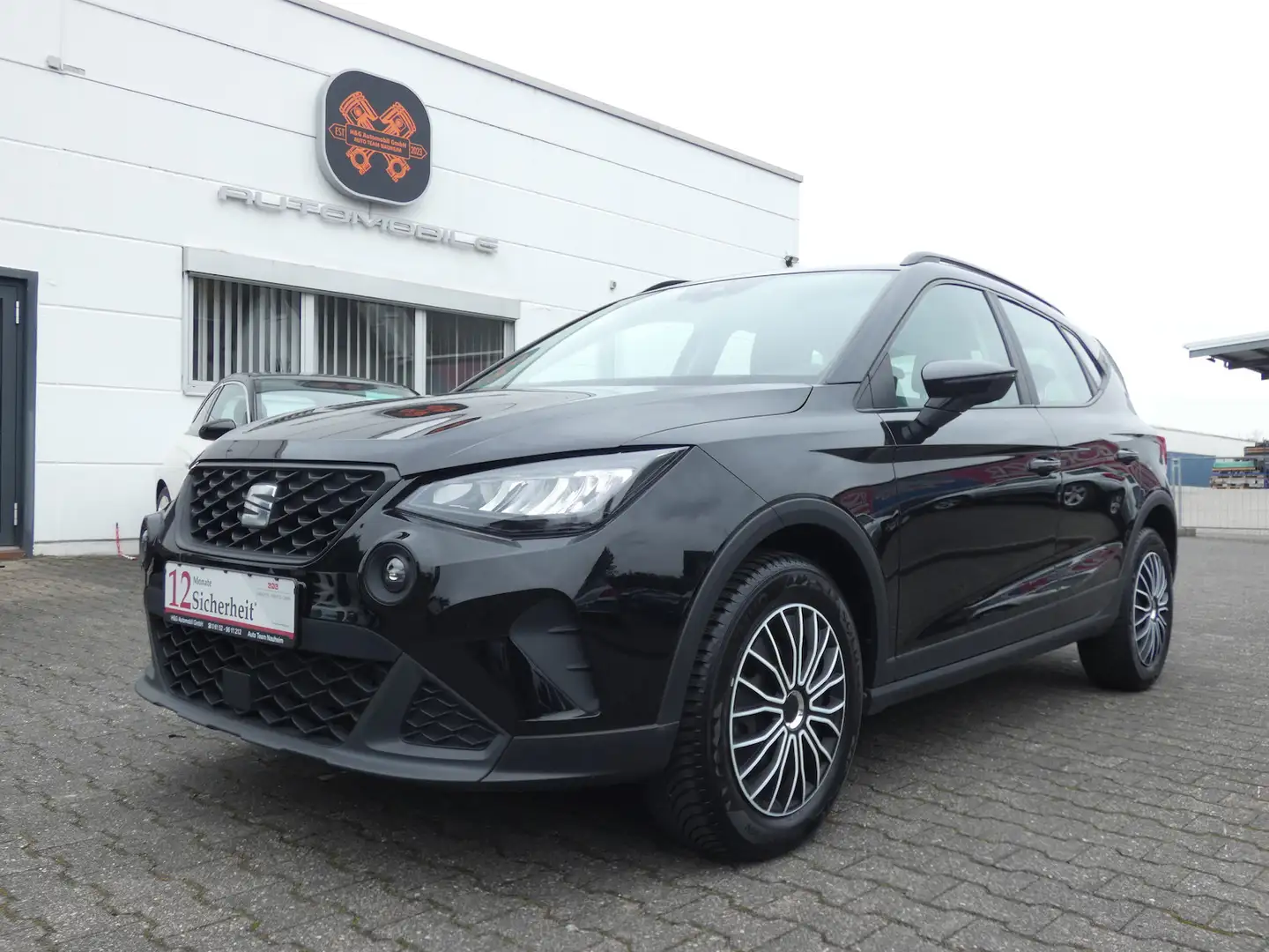 SEAT Arona 1,0 Reference *KLIMA* Schwarz - 1