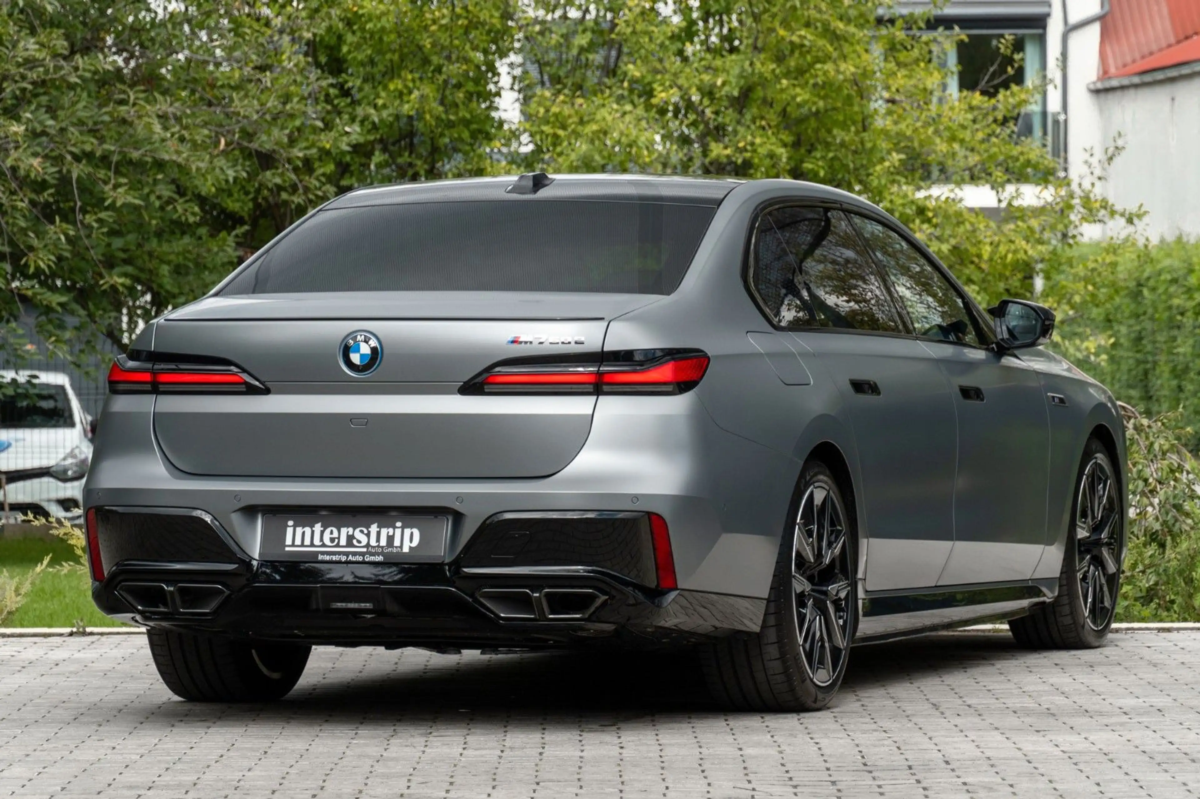BMW 760 e INDIVIDUAL.M PERFORM.B&W.EX.DRIVE.5/100 — photo 5
