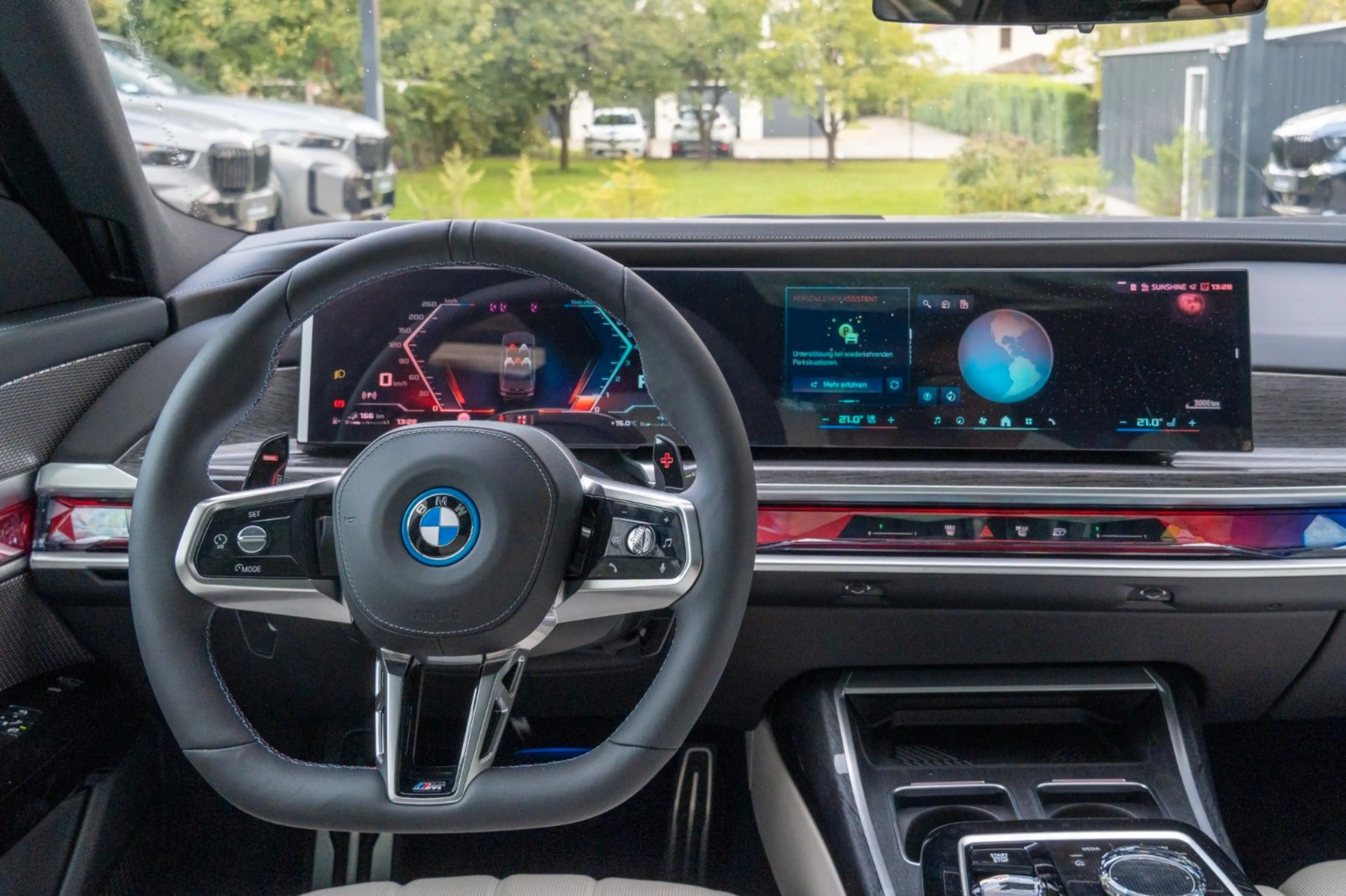 BMW 760 e INDIVIDUAL.M PERFORM.B&W.EX.DRIVE.5/100 — photo 12