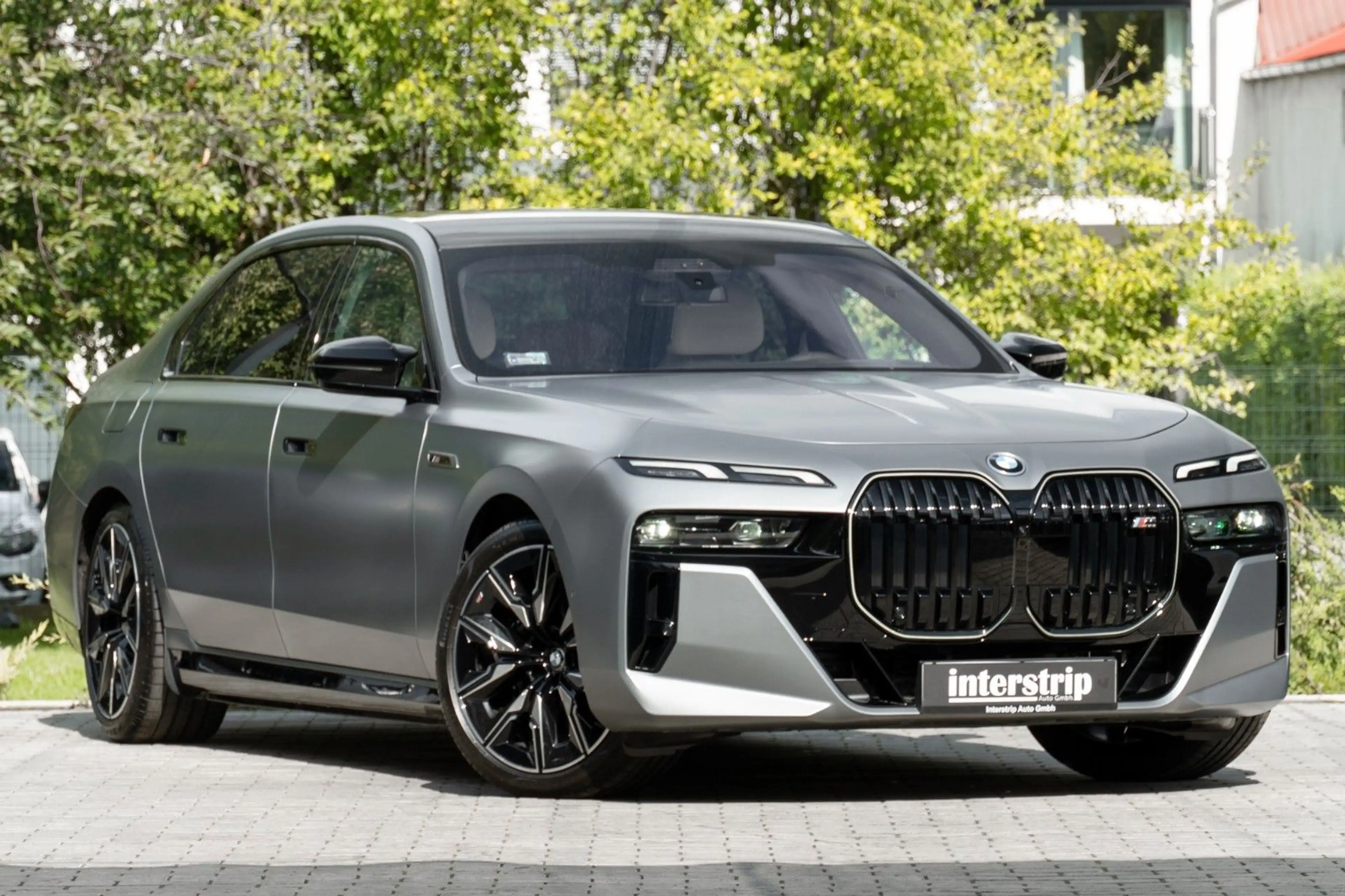 BMW 760 e INDIVIDUAL.M PERFORM.B&W.EX.DRIVE.5/100 — photo 3