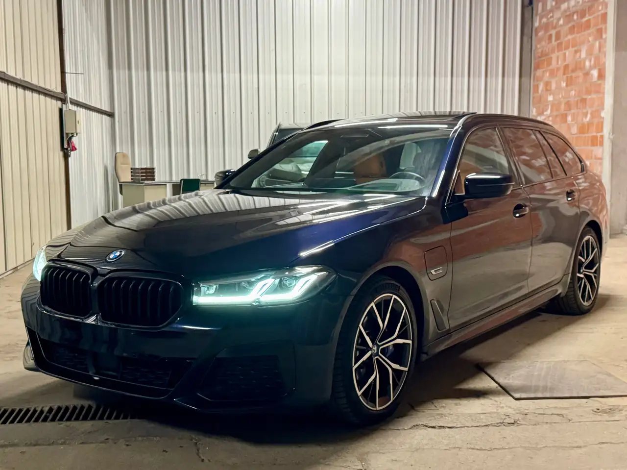 BMW 530