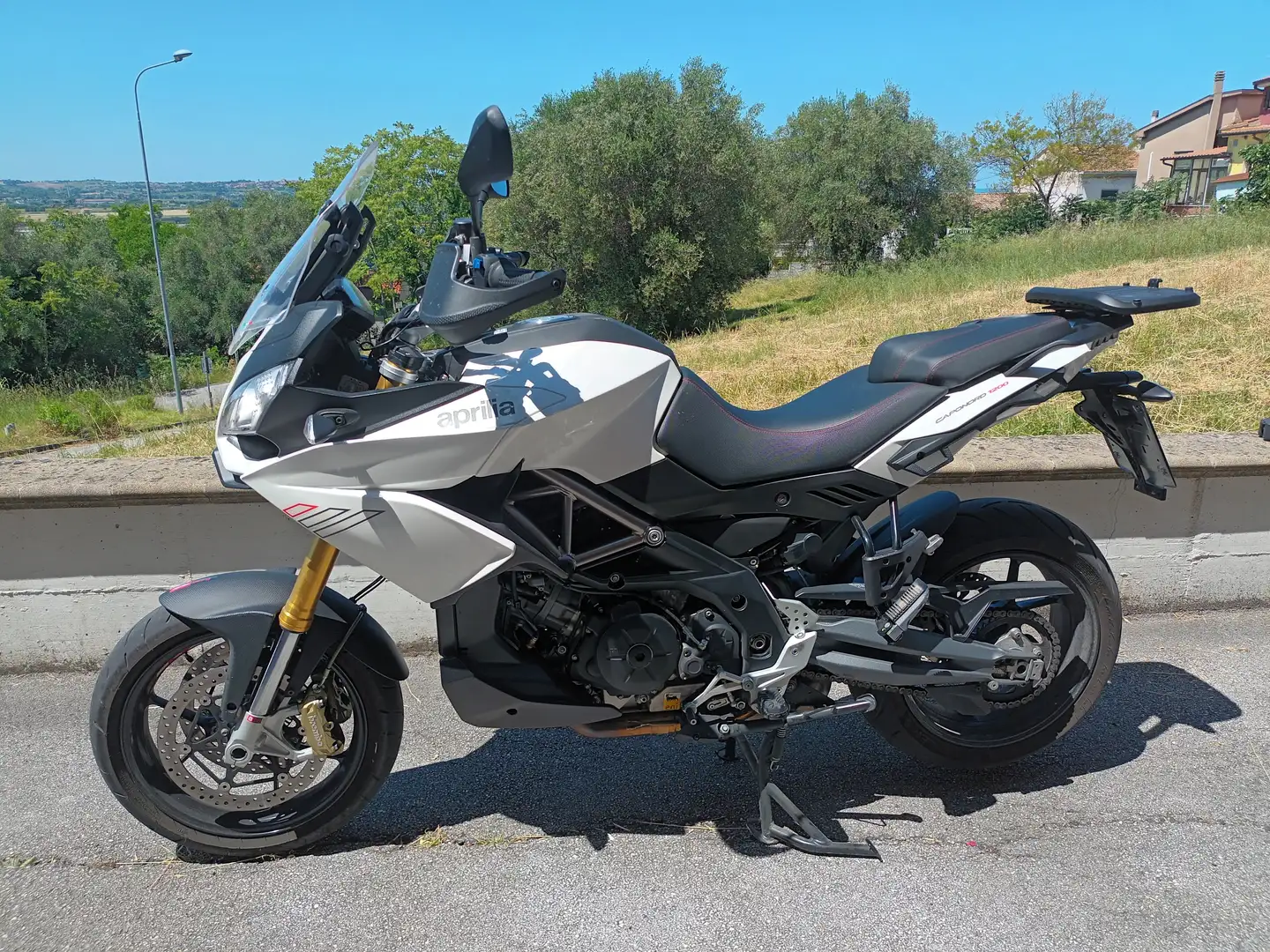 Aprilia Caponord 1200 Travel pack ABS White - 1