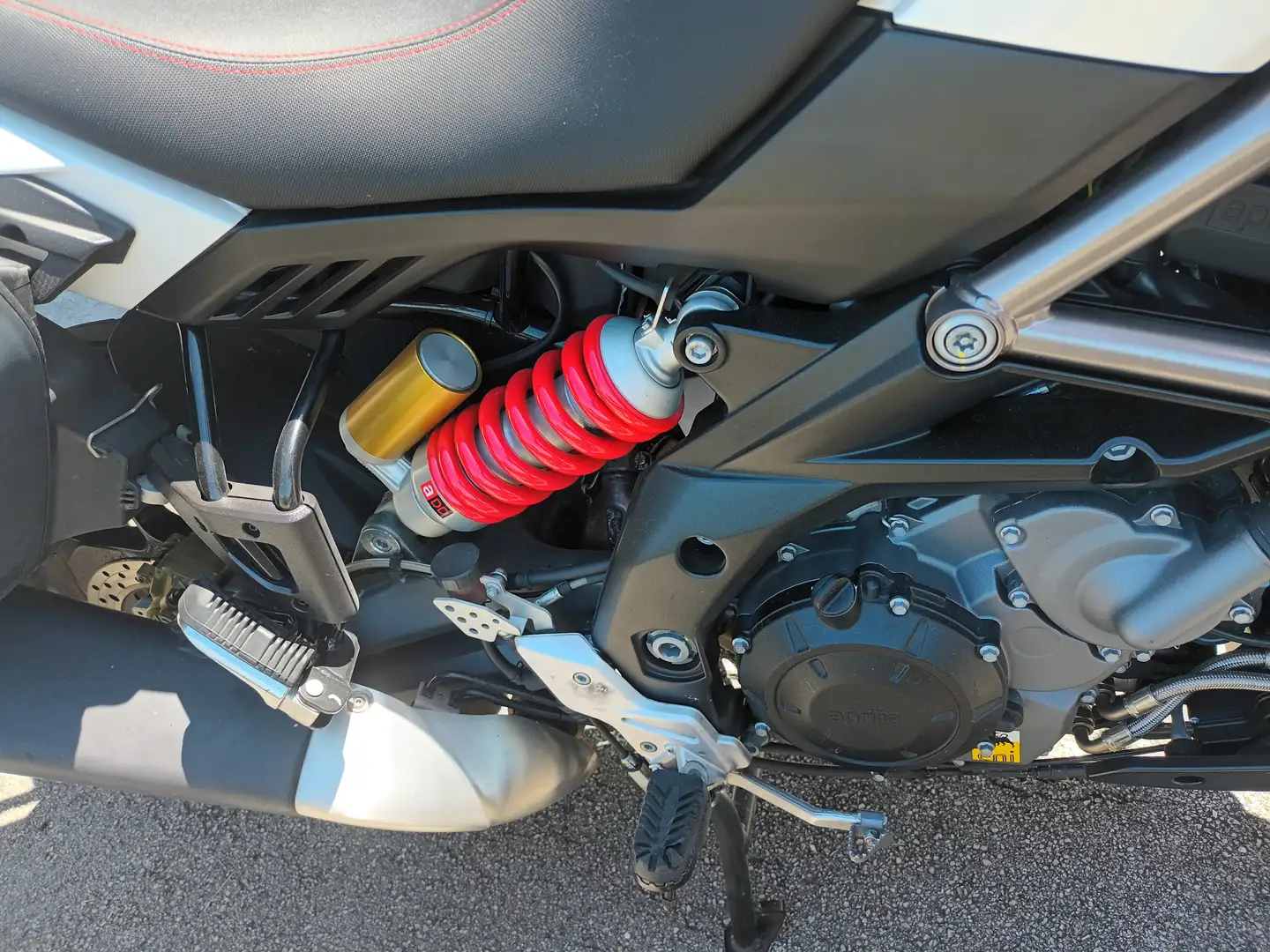 Aprilia Caponord 1200 Travel pack ABS White - 2