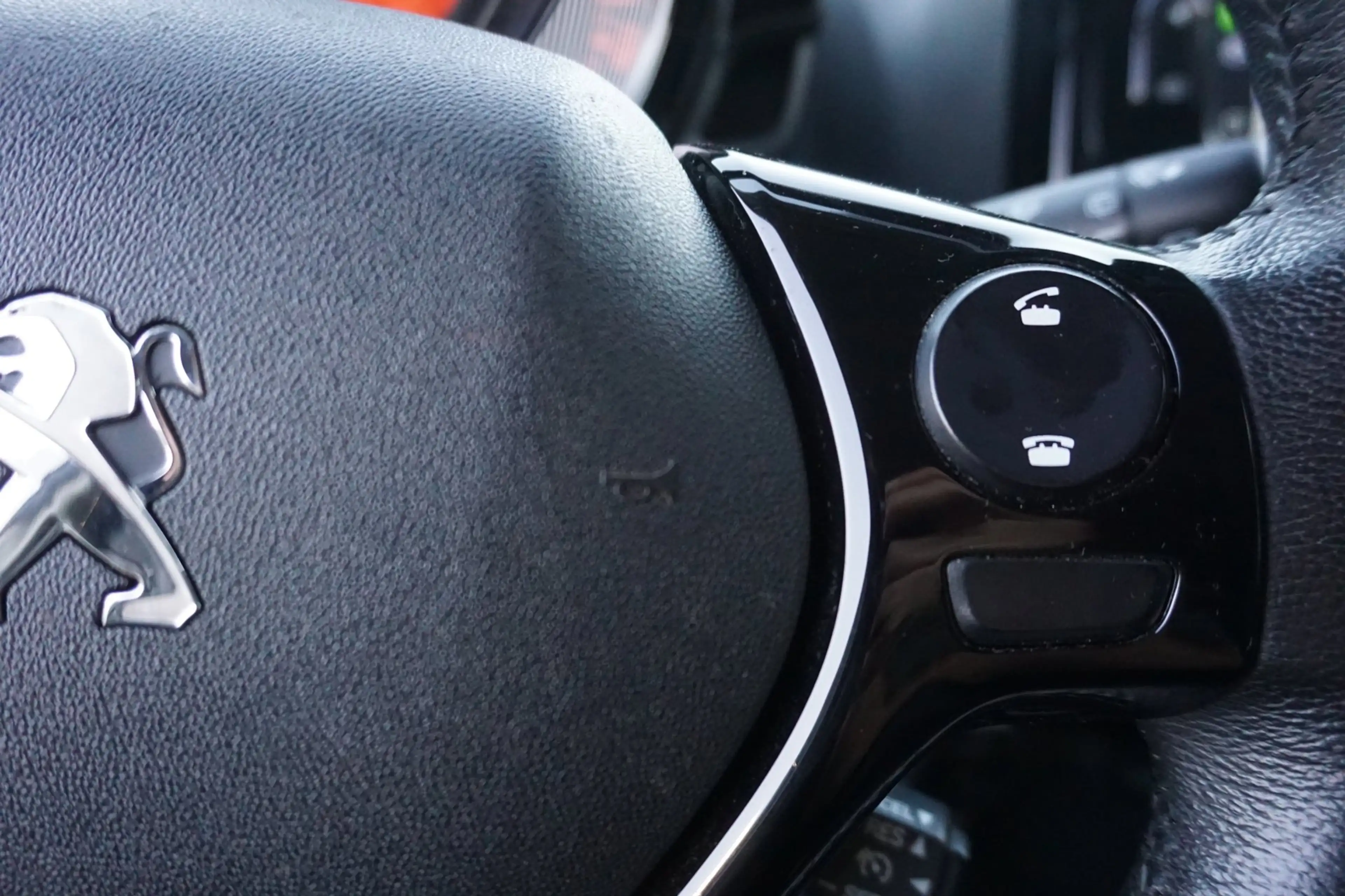 Peugeot 108 1.0 e-VTi Style * Car Play * 5 Drs * — photo 11