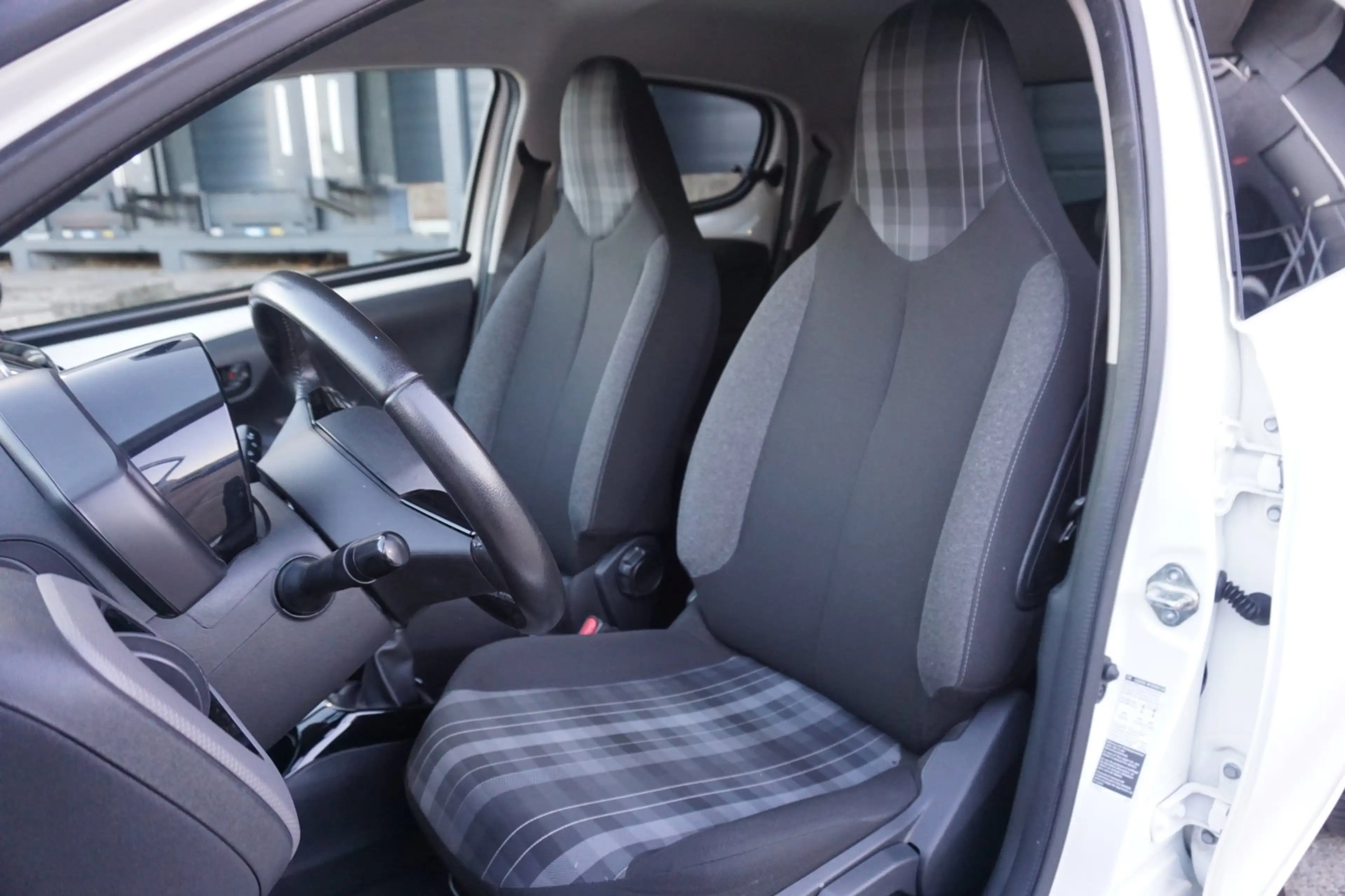 Peugeot 108 1.0 e-VTi Style * Car Play * 5 Drs * — photo 3