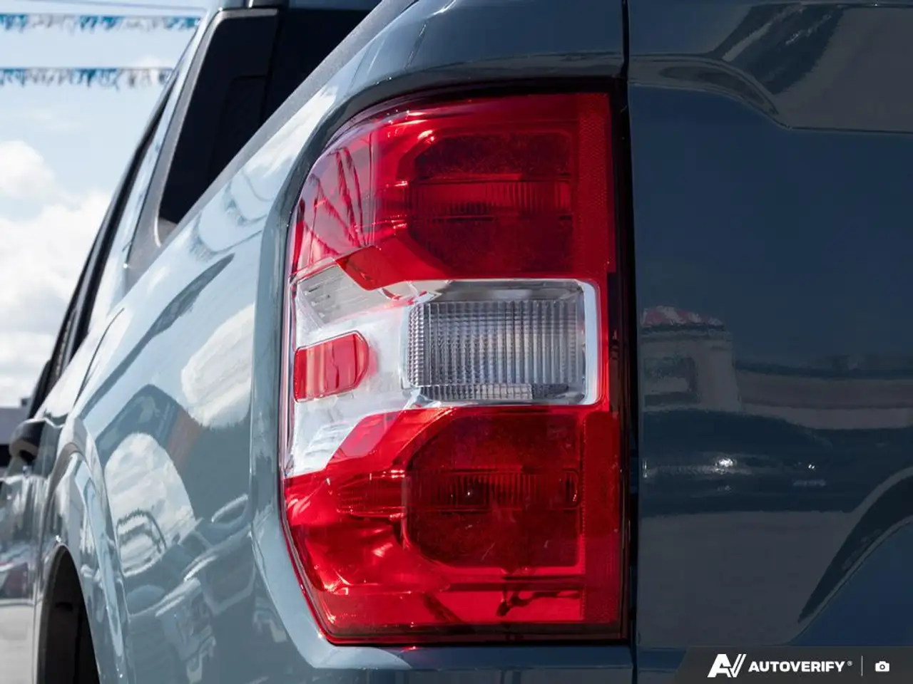 Ford Maverick снимка Ford Maverick