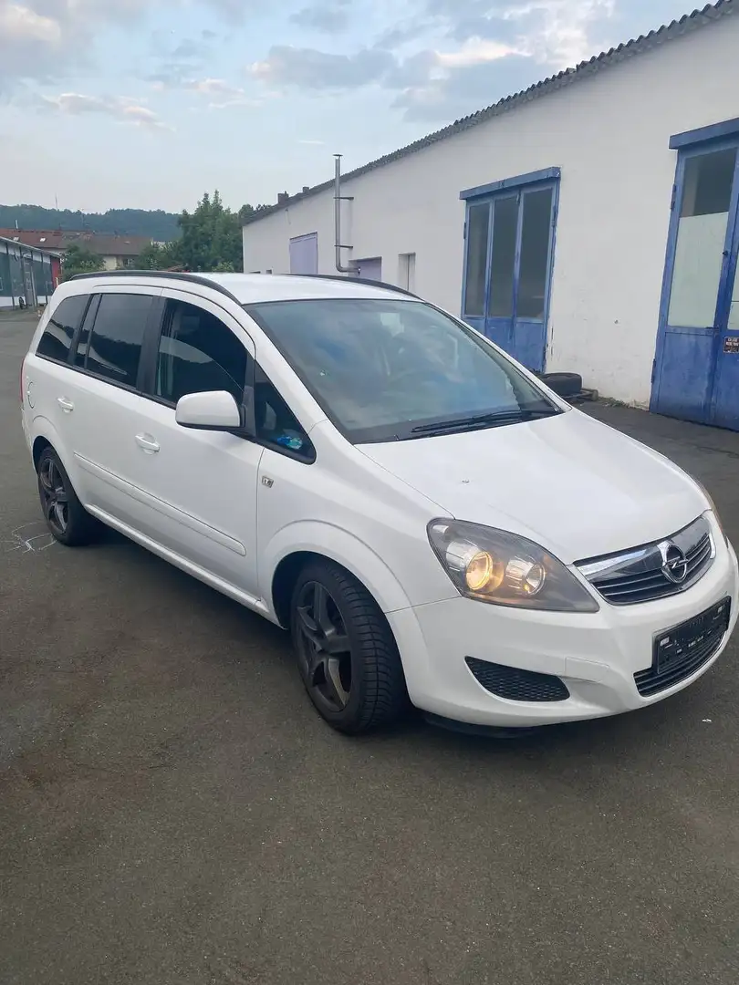 Opel Zafira 1.7 - 1