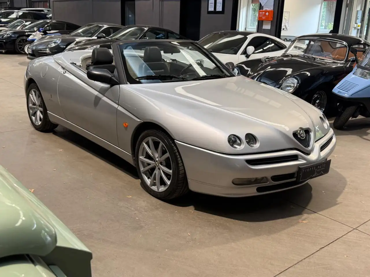 Alfa Romeo Spider 2.0i 16V Twin Spark cat L, foto 3
