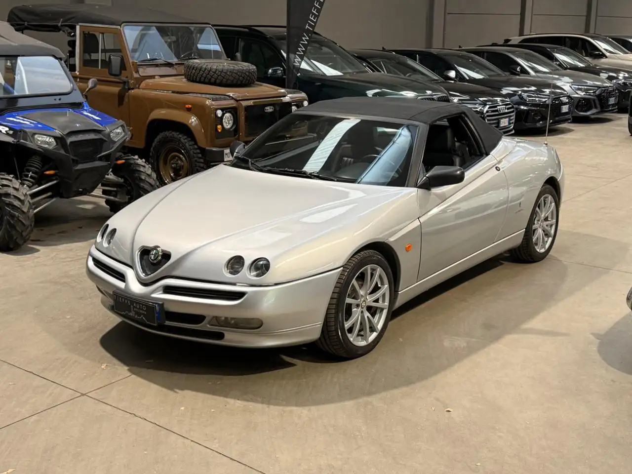 Alfa Romeo Spider 2.0i 16V Twin Spark cat L, foto 8