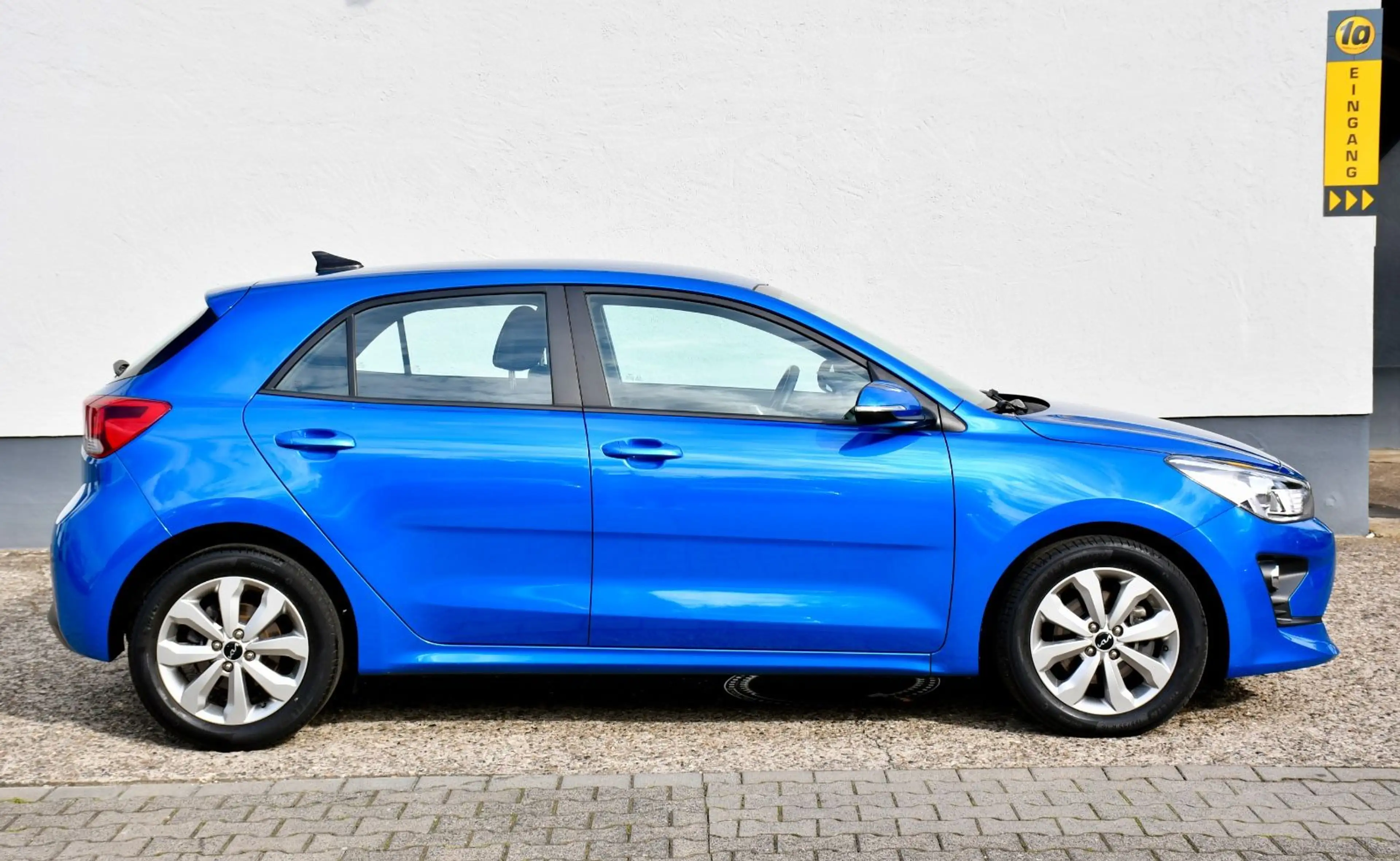 Kia Rio Vision 1.Hand Klima Kamera Navi CarPlay LHZ — photo 6