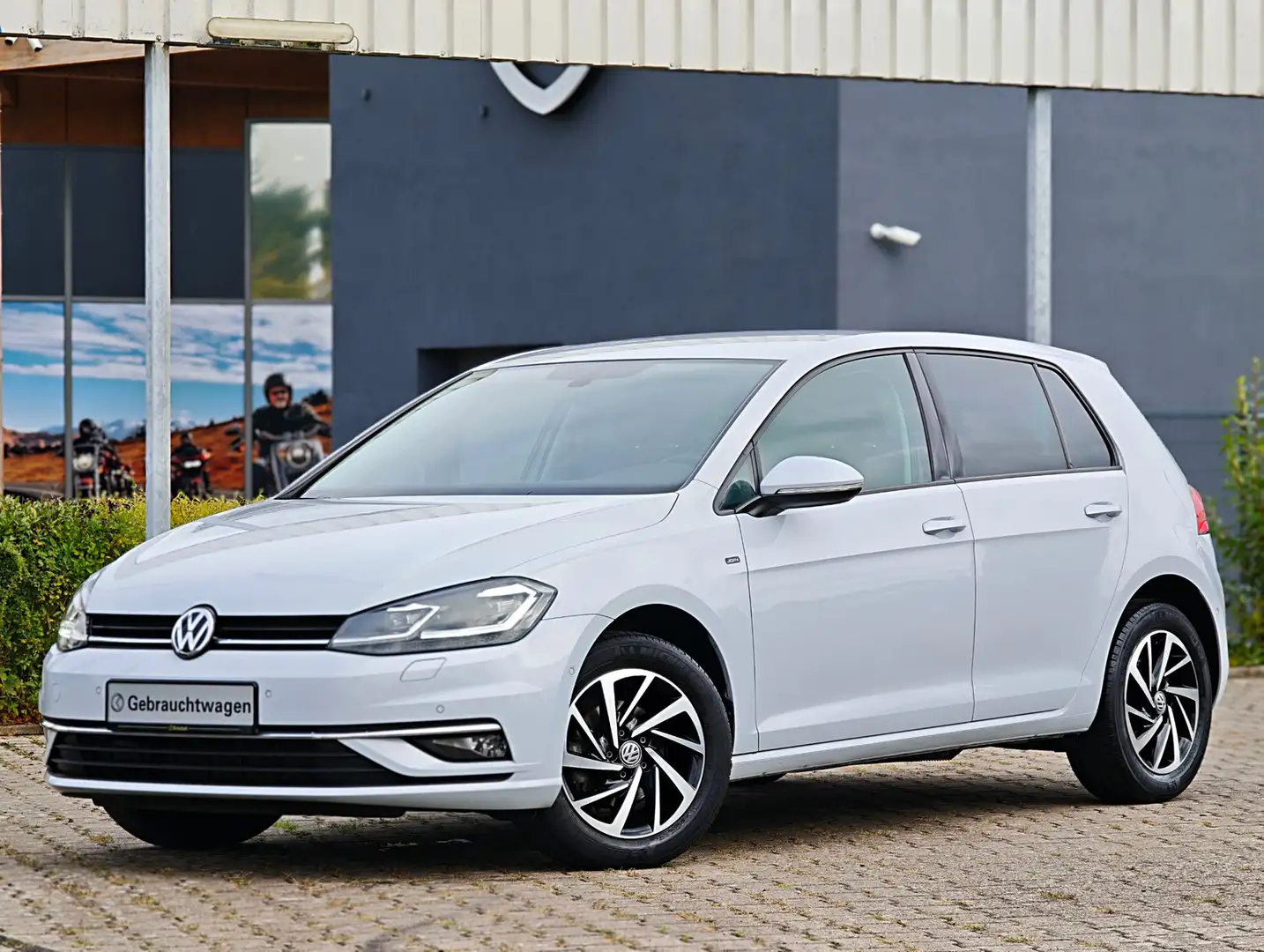 Volkswagen Golf VII JOIN 1.0 TSI LED*NAV*ACC*SHZ* Blanc - 1