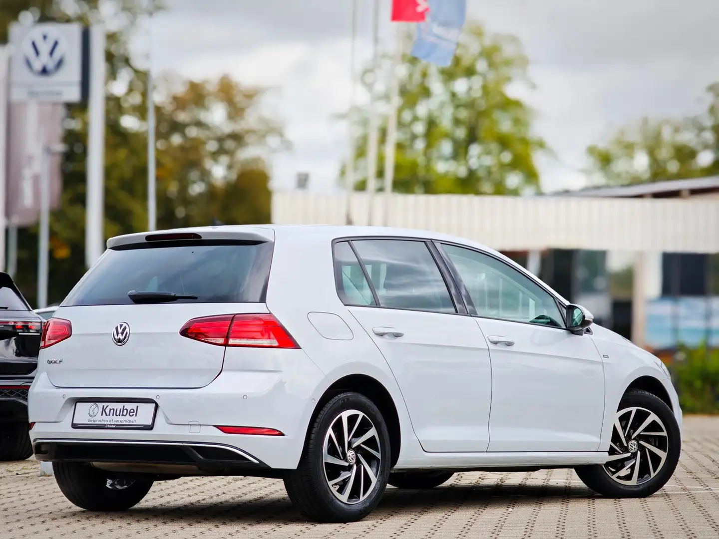 Volkswagen Golf VII JOIN 1.0 TSI LED*NAV*ACC*SHZ* Blanc - 2