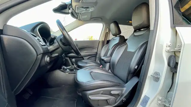 Jeep Compass view 10