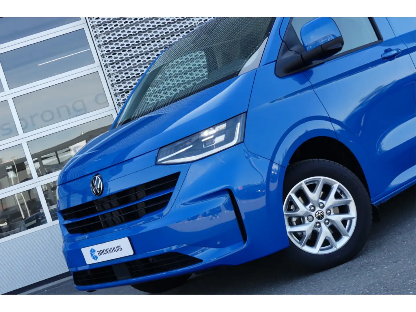 Volkswagen Transporter Bulli | Achterklep | 150pk Aut. | IQ.LIGHT | Autom Bleu - 2