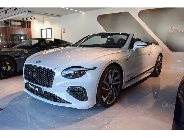 Bentley Continental GTC view 2