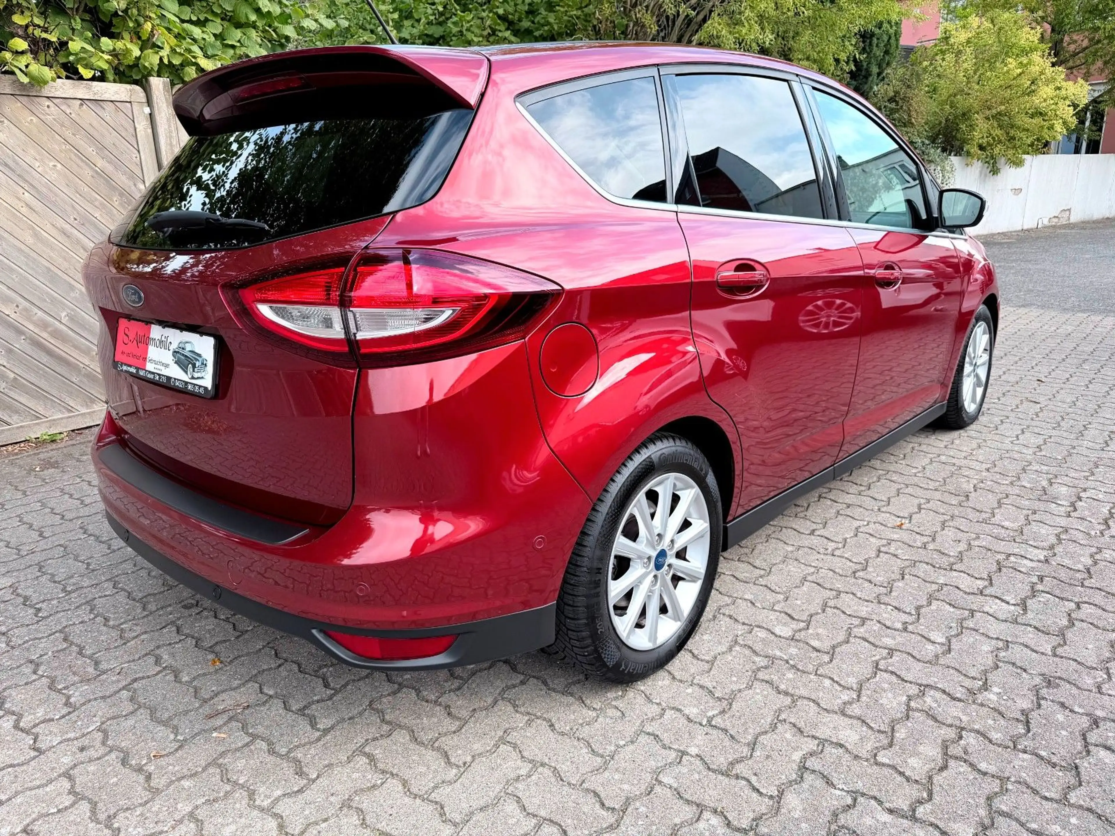 Ford C-Max Titanium°Spurhalte+Totenwinkelass.°Navi° — photo 4