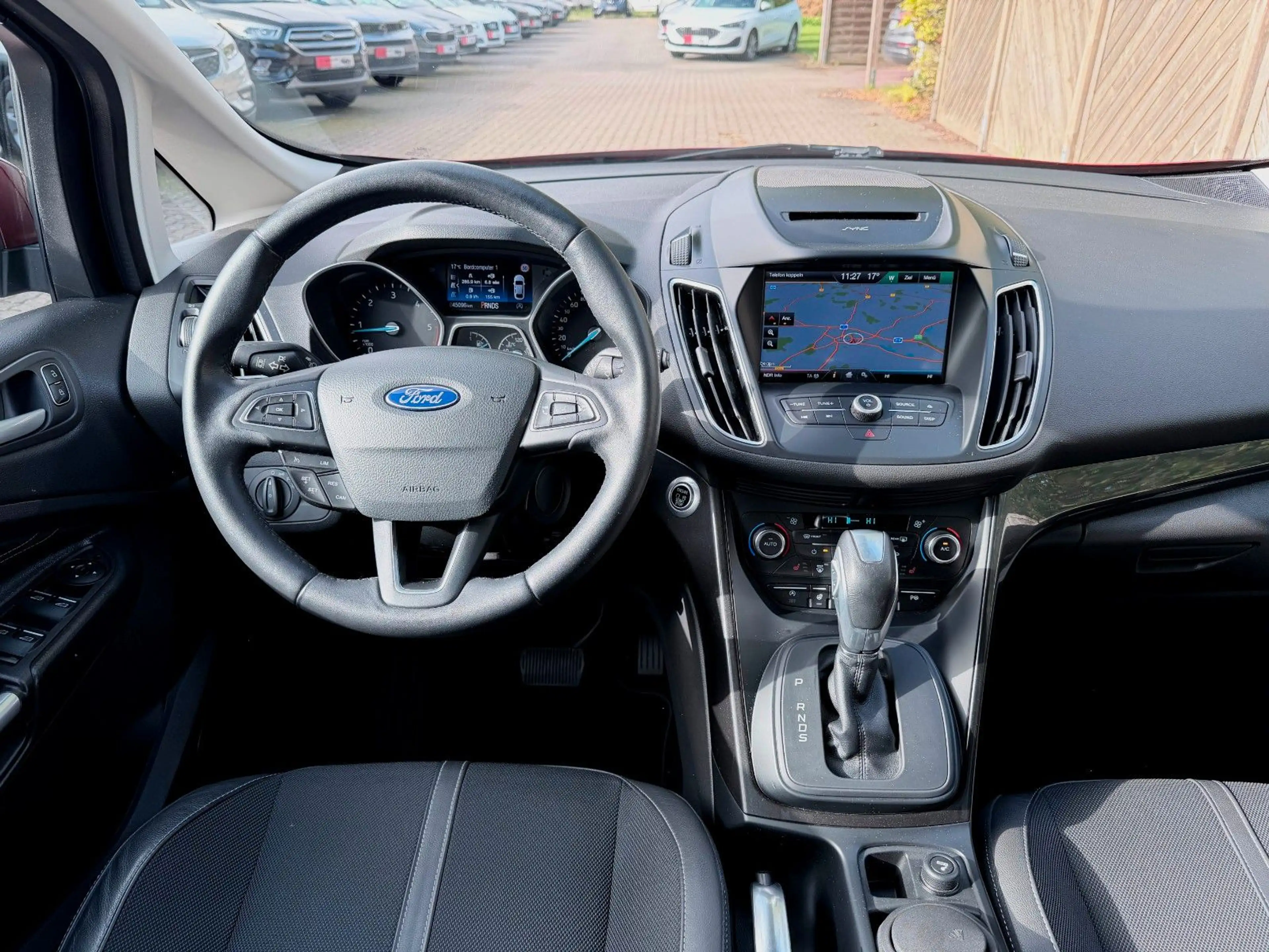Ford C-Max Titanium°Spurhalte+Totenwinkelass.°Navi° — photo 6