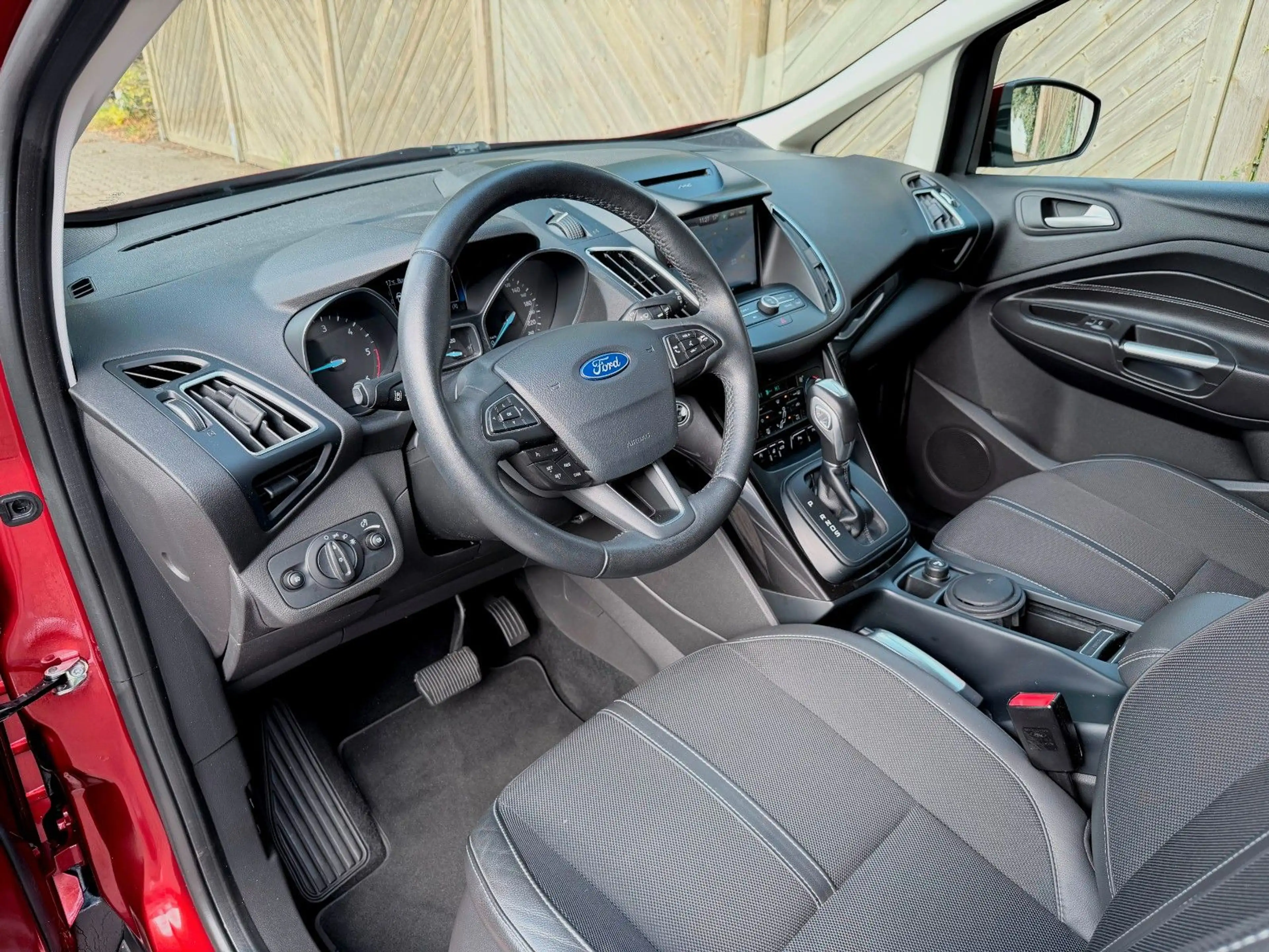 Ford C-Max Titanium°Spurhalte+Totenwinkelass.°Navi° — photo 8