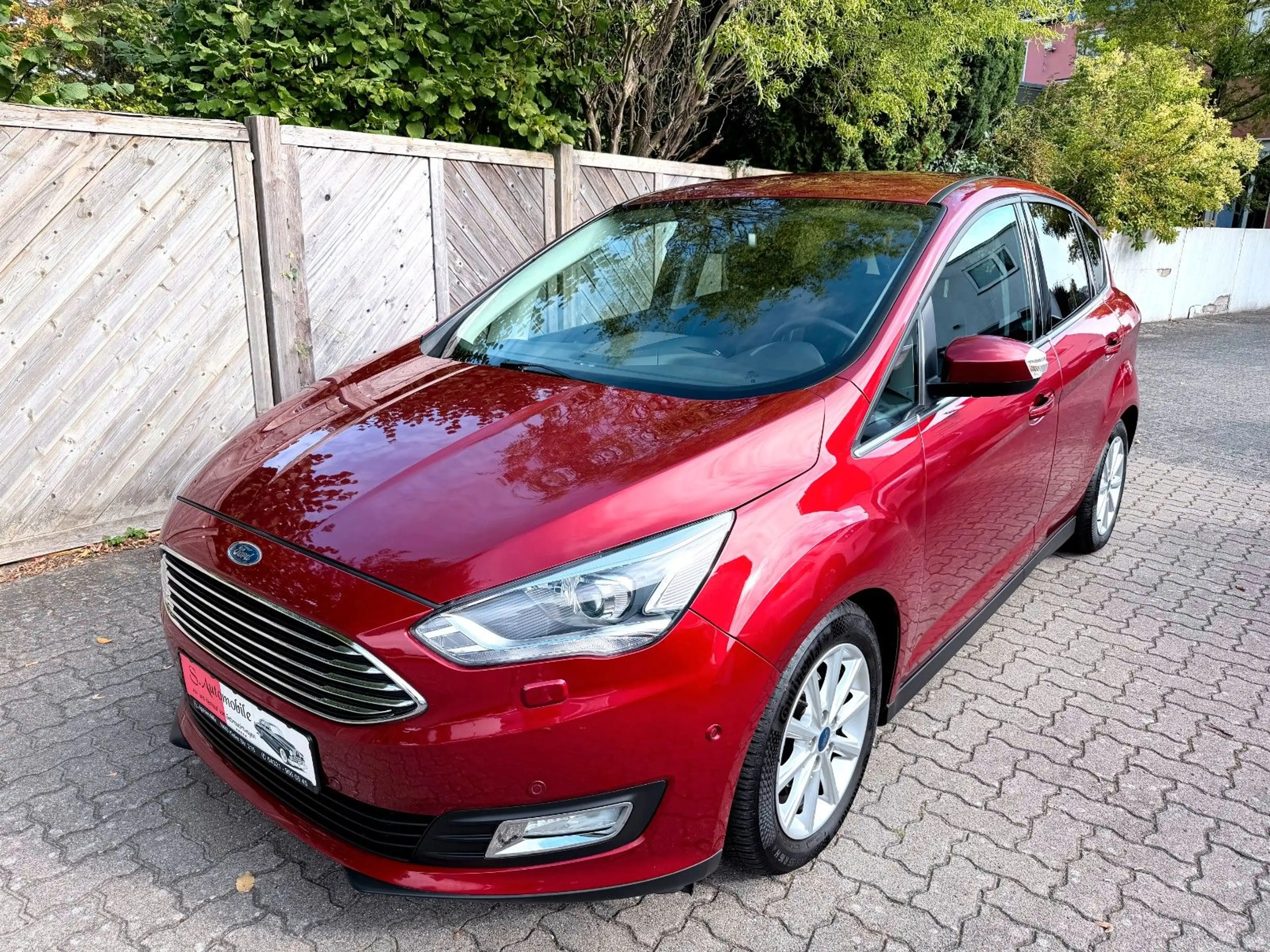 Ford C-Max Titanium°Spurhalte+Totenwinkelass.°Navi°