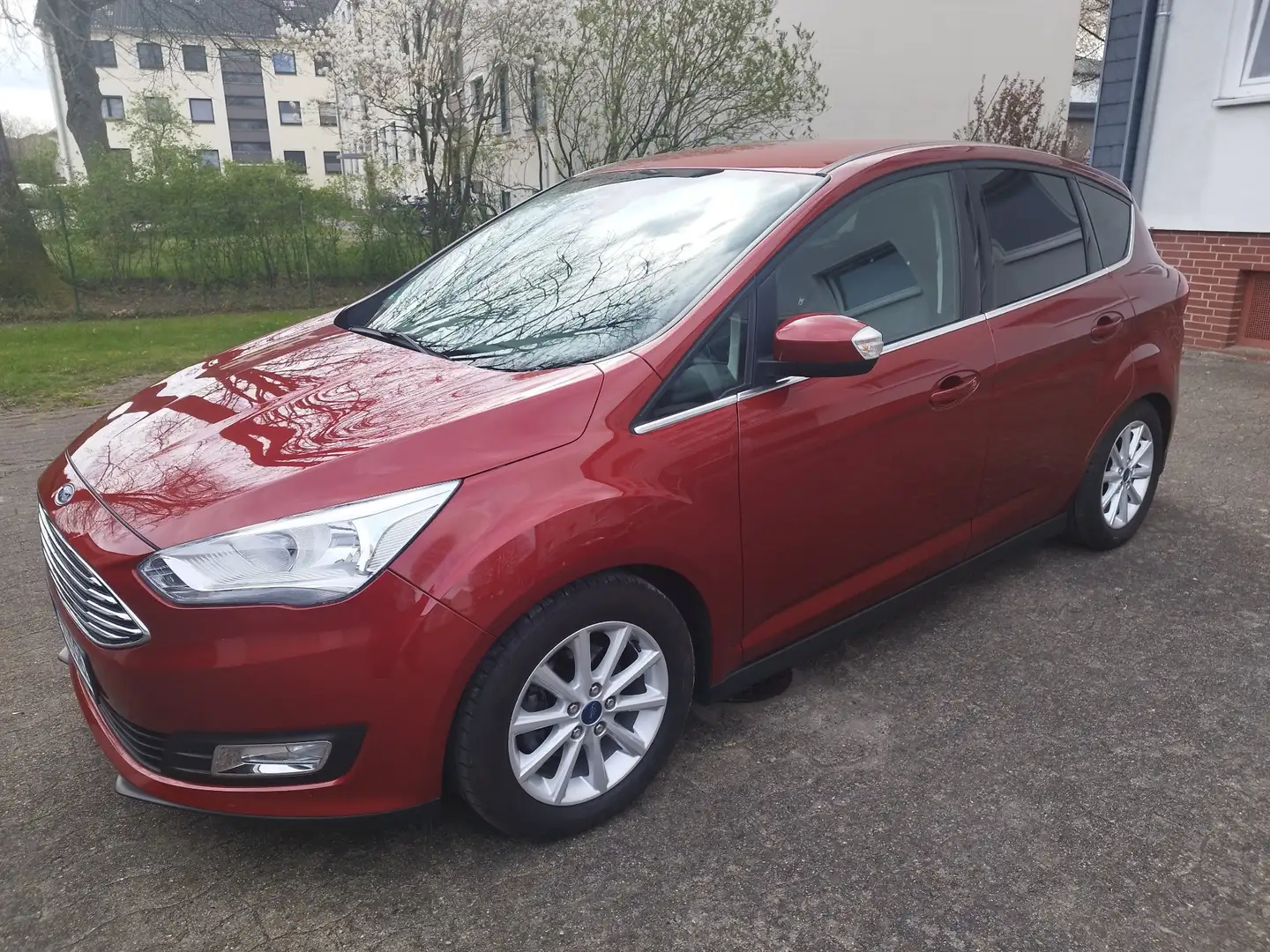 Ford C-Max 1.0 EcoBoost Start-Stopp-System Titanium - 1