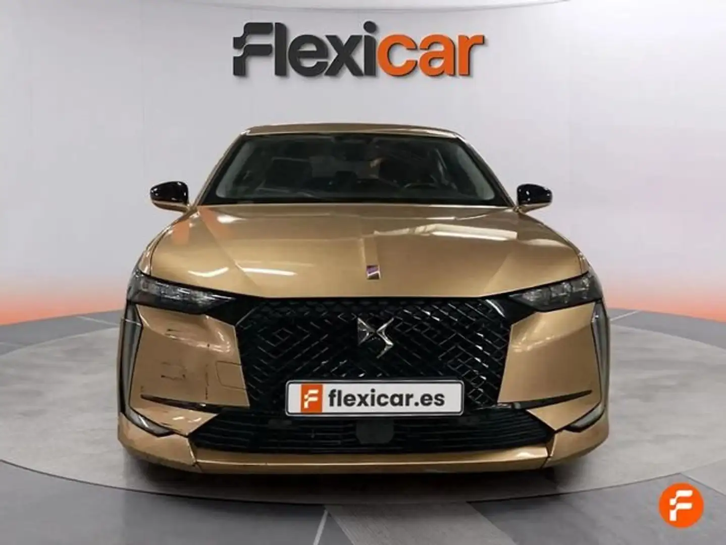 DS Automobiles DS 4 BlueHDi 130 autoPERFORMANCE LINE + Beige - 2