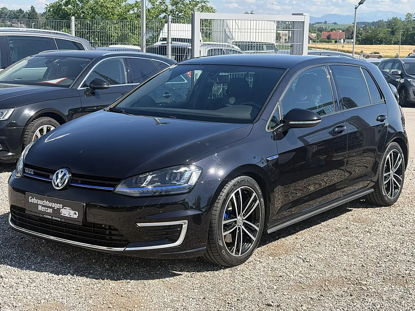 Volkswagen Golf GTE 1,4 PHEV Schwarz - 1