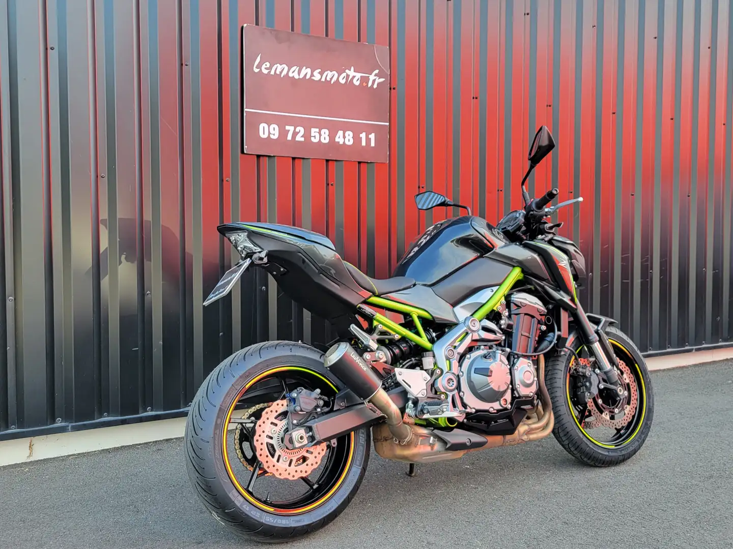 Kawasaki Z 900 Vert - 2
