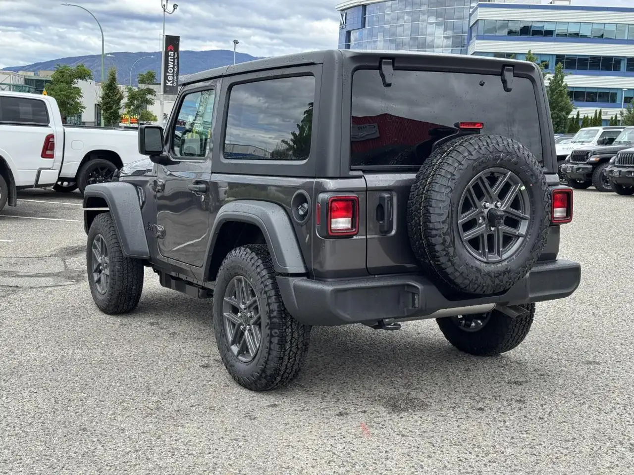 Jeep Wrangler снимка Jeep Wrangler