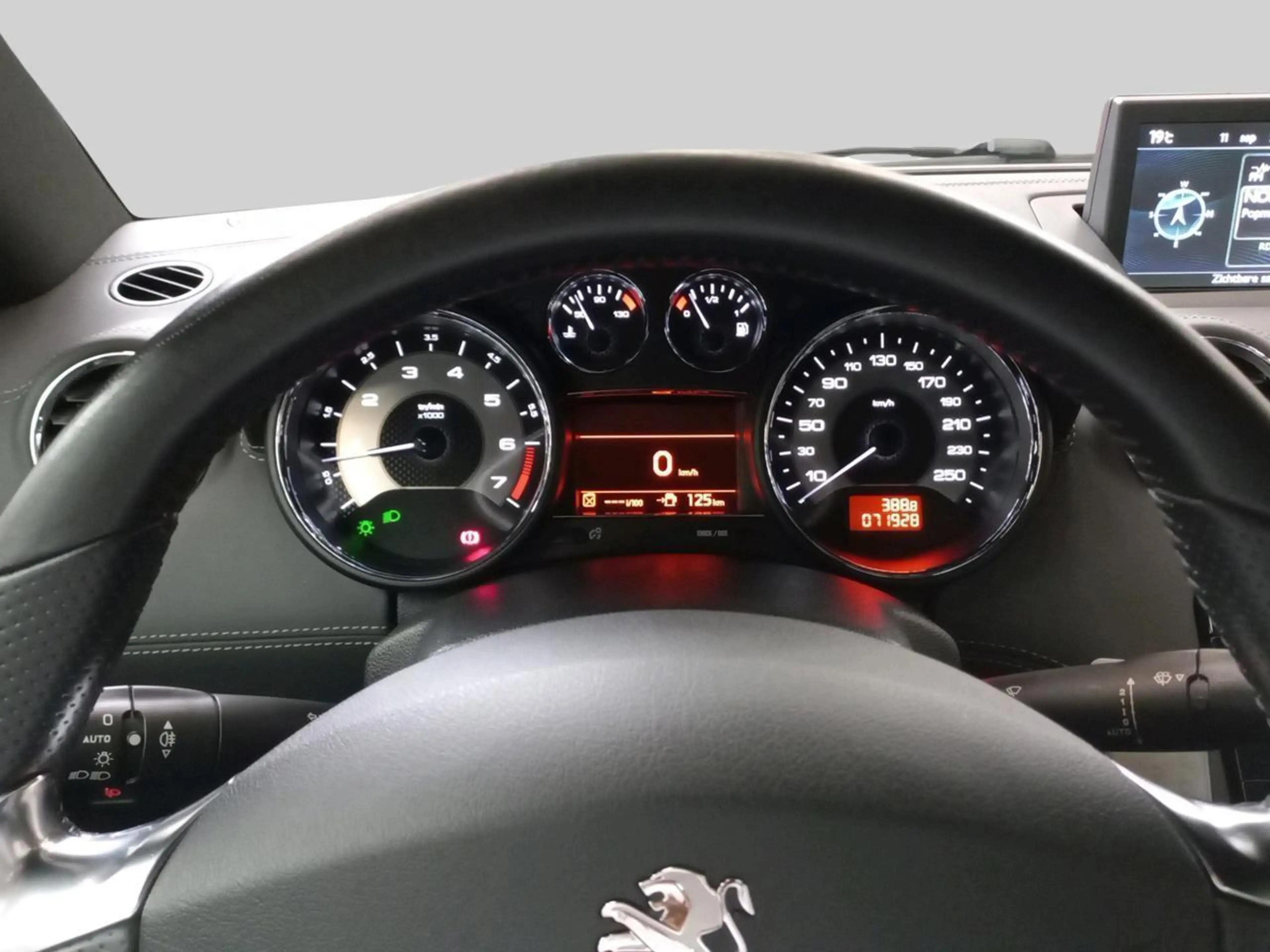 Peugeot RCZ 1.6 — photo 11