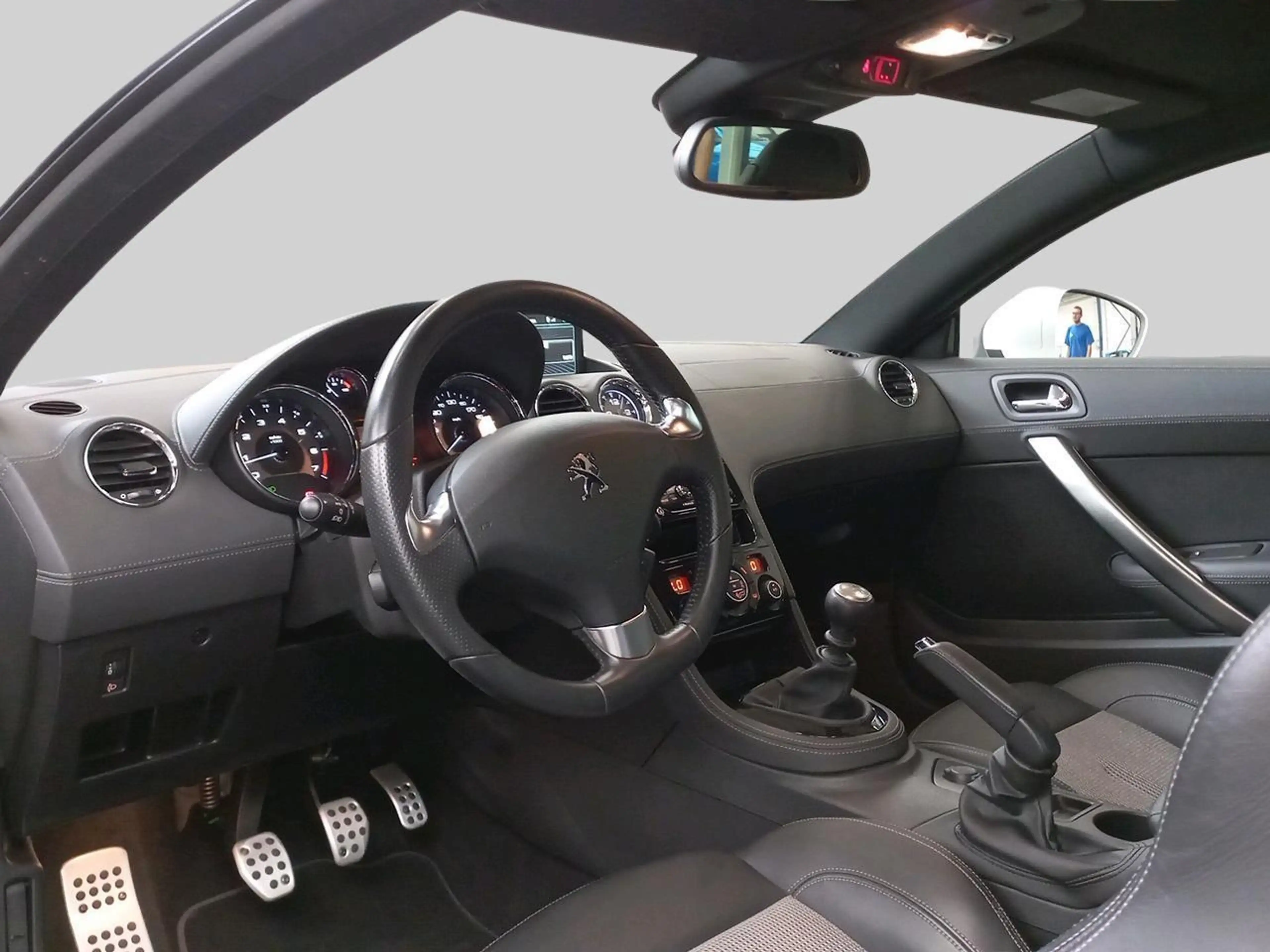 Peugeot RCZ 1.6 — photo 9