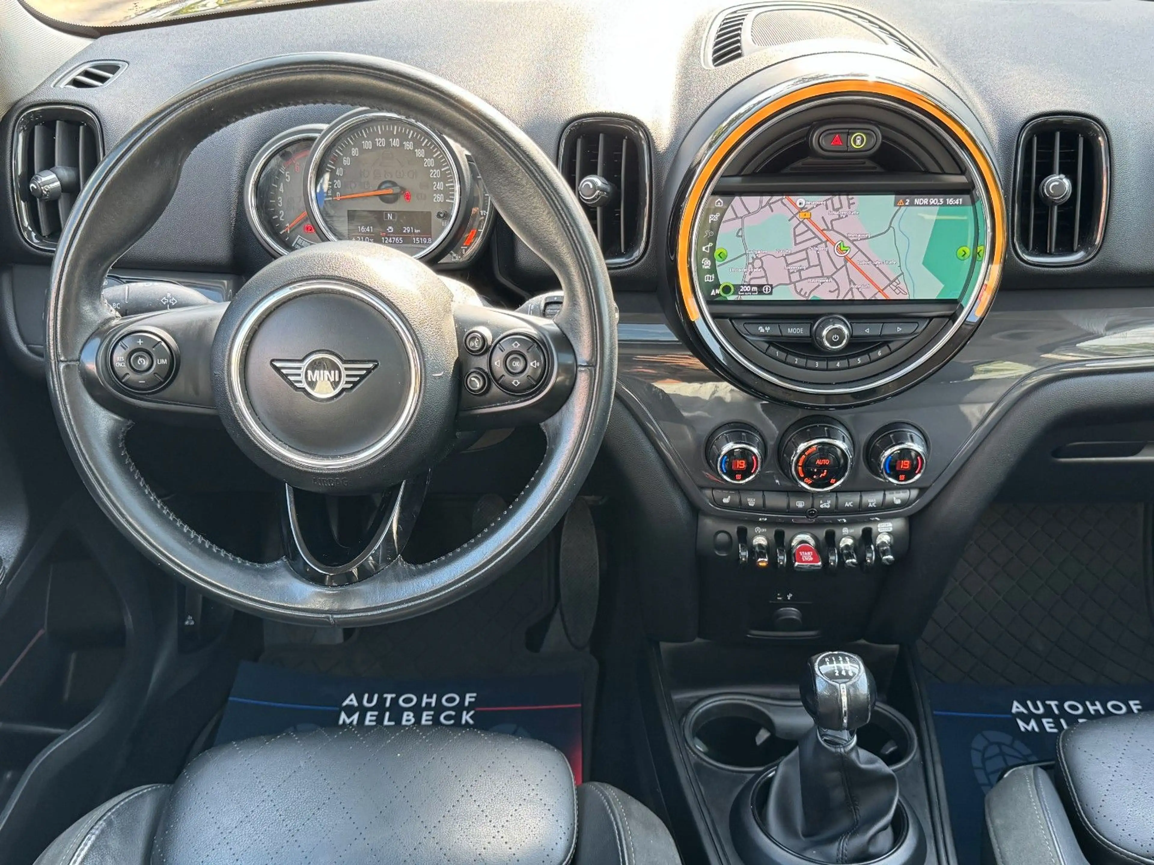 MINI One D Countryman *2.HAND*KEYLESS*LED*PANO*LEDER* — photo 8